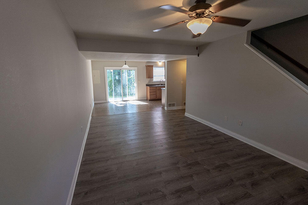 4700 Dehaven Dr Property Photo 2