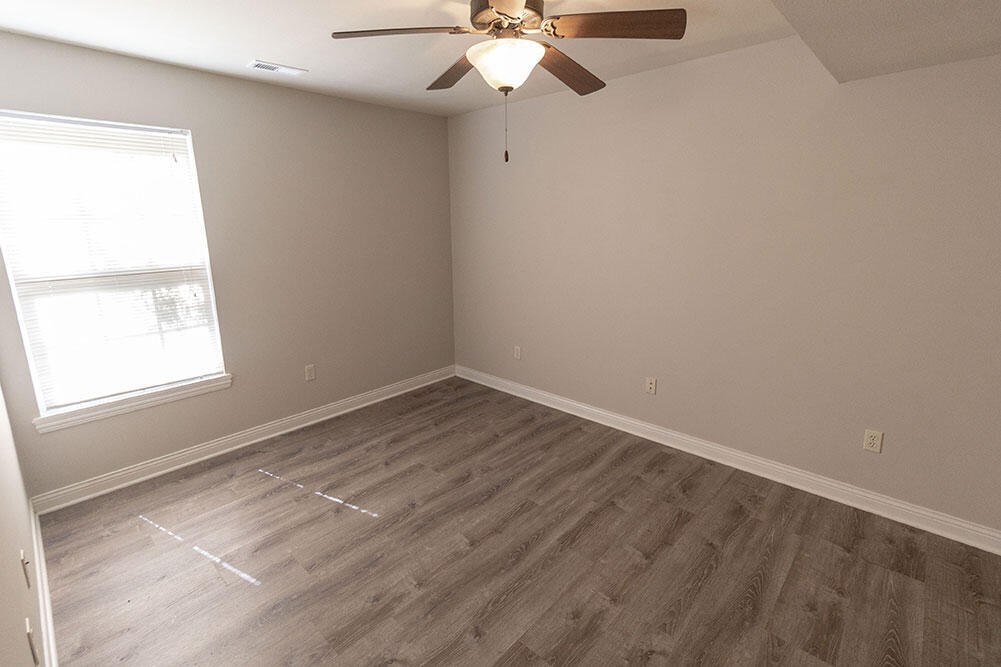 4700 Dehaven Dr Property Photo 8