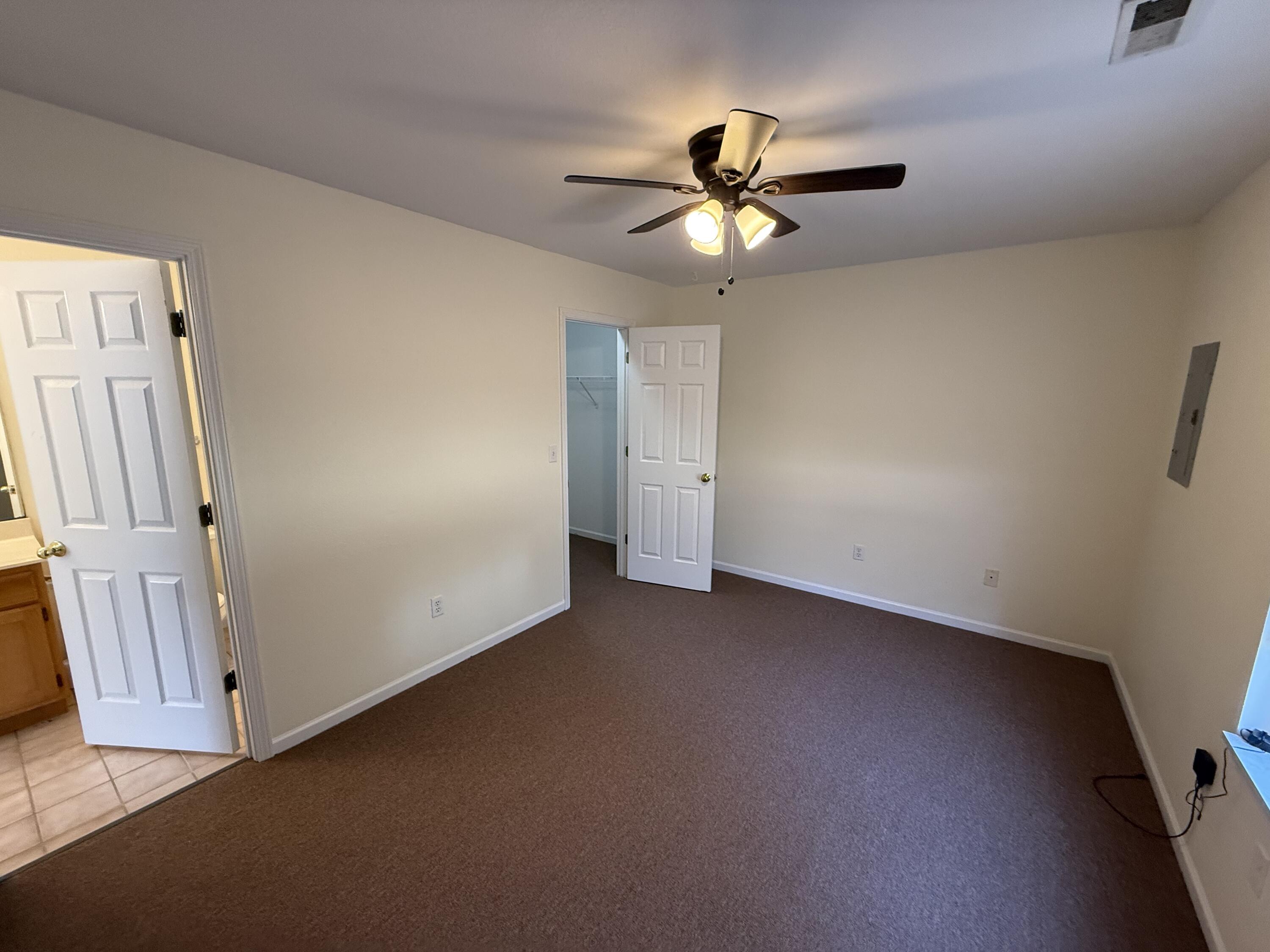 1326 N Frideriki Dr Property Photo 11