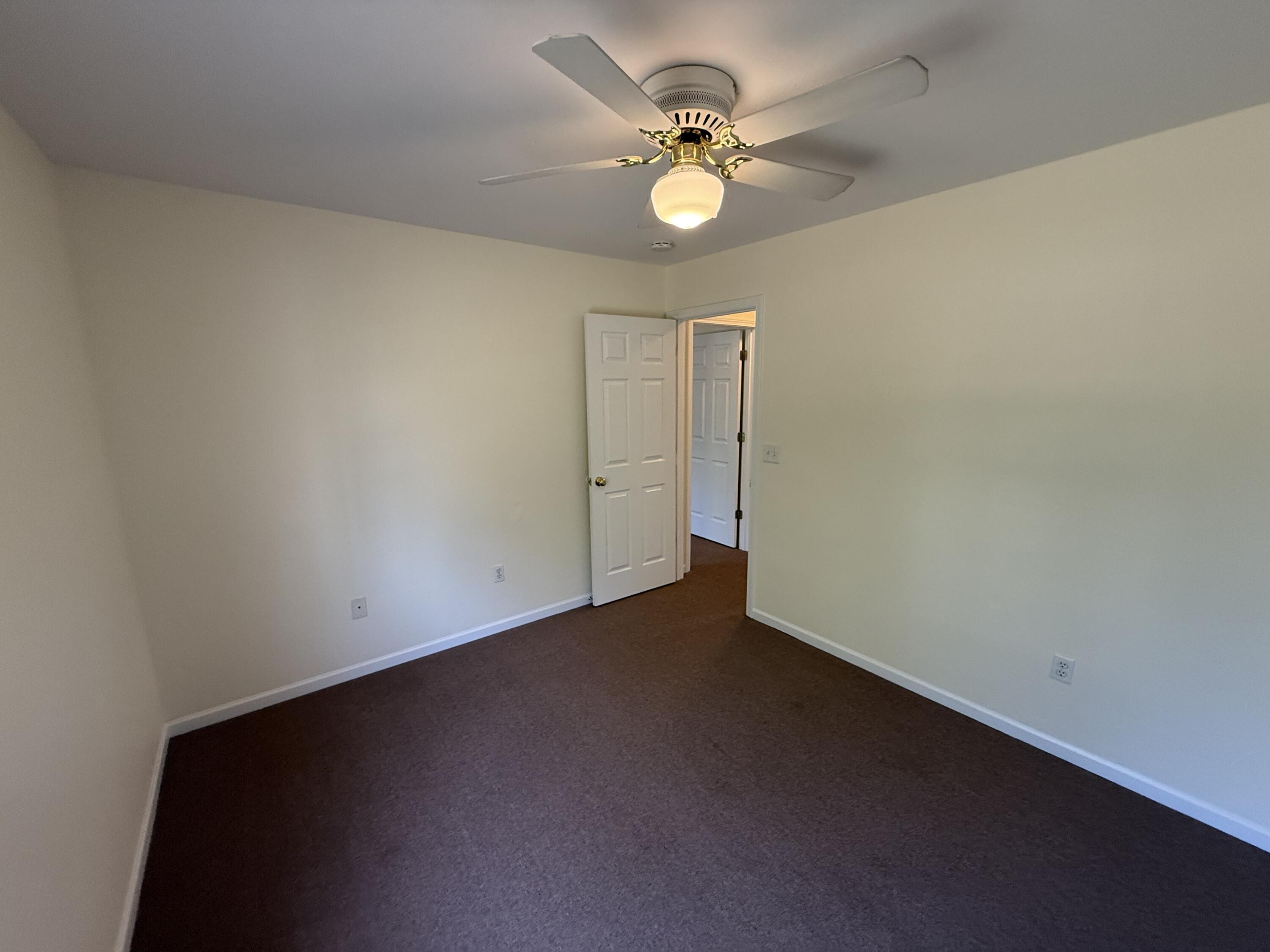 1326 N Frideriki Dr Property Photo 19