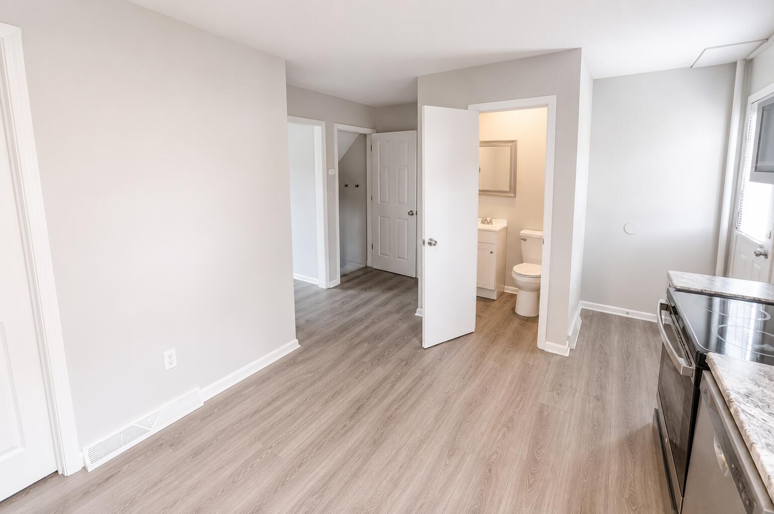 1219 Player Pl Property Photo 10