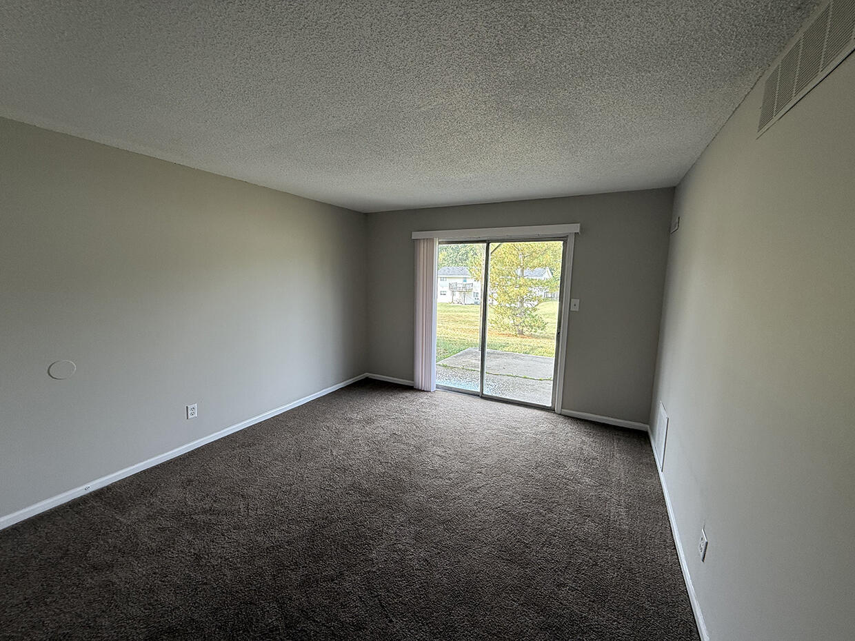 7221 N Moberly Dr D Property Photo 2