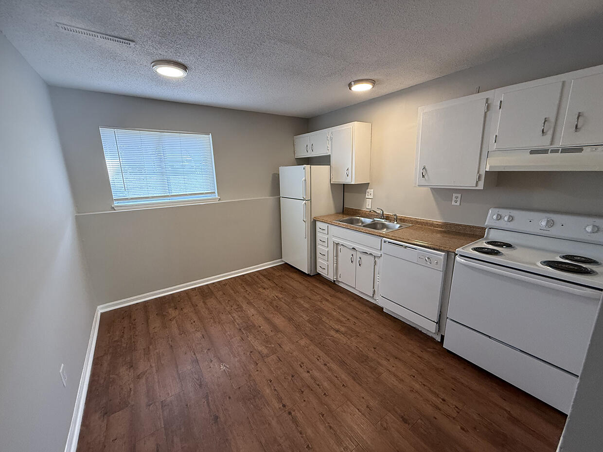 7221 N Moberly Dr D Property Photo 4