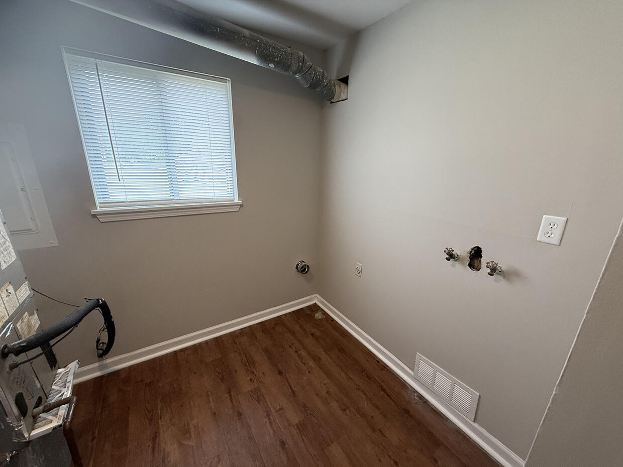 7221 N Moberly Dr D Property Photo 12