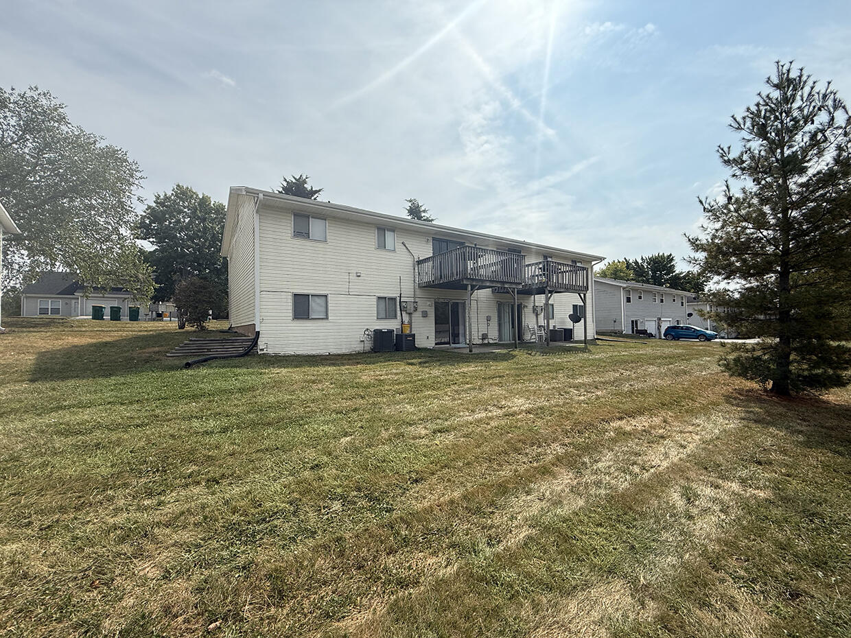 7221 N Moberly Dr D Property Photo 16