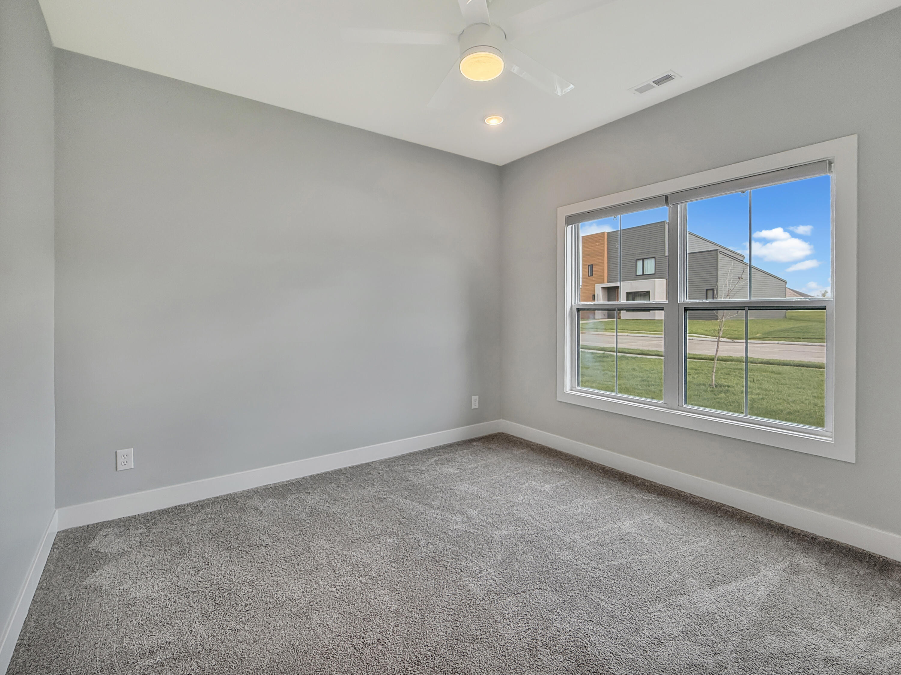 15075 Everglades Dr Property Photo 27