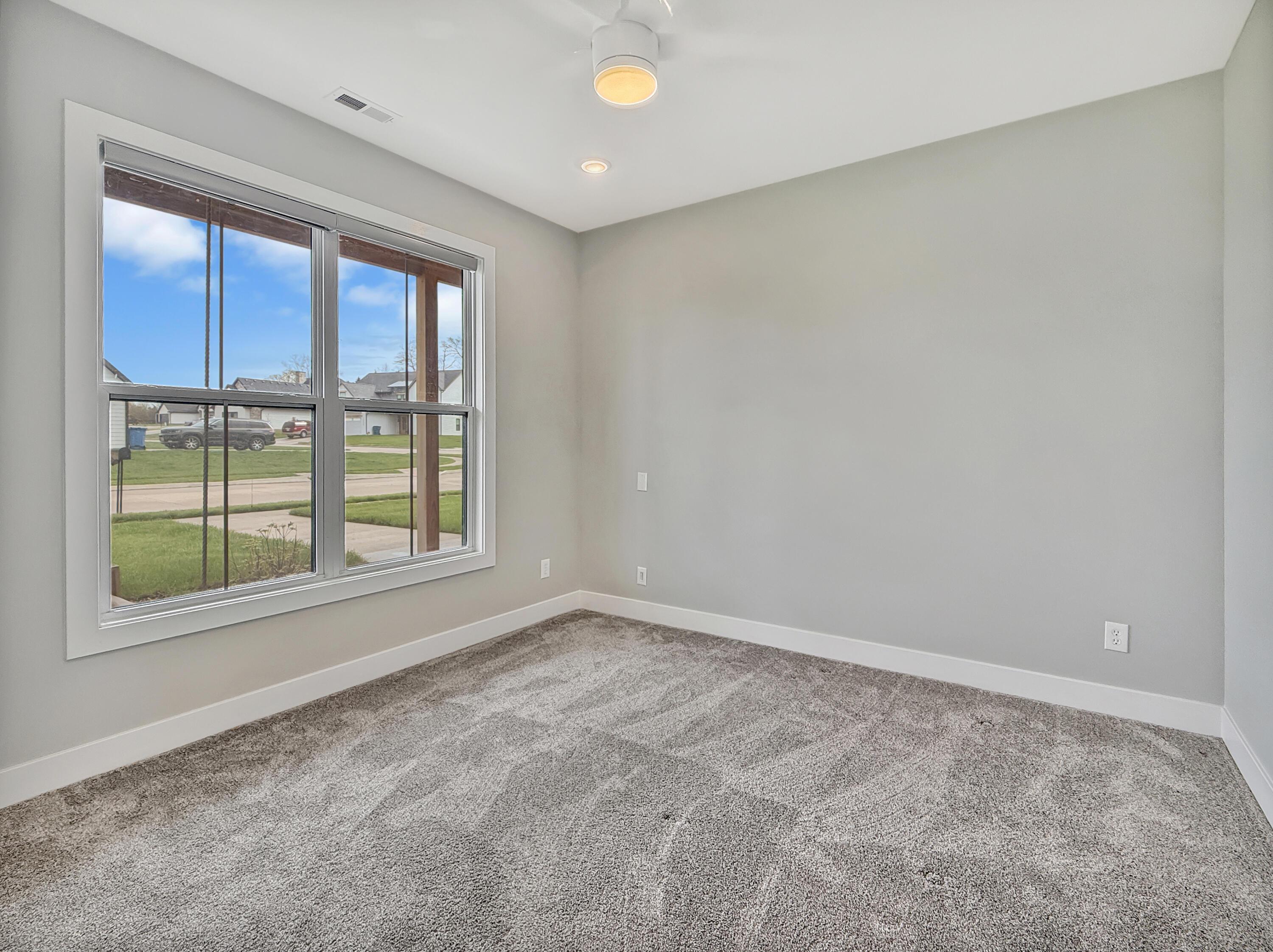 15075 Everglades Dr Property Photo 29
