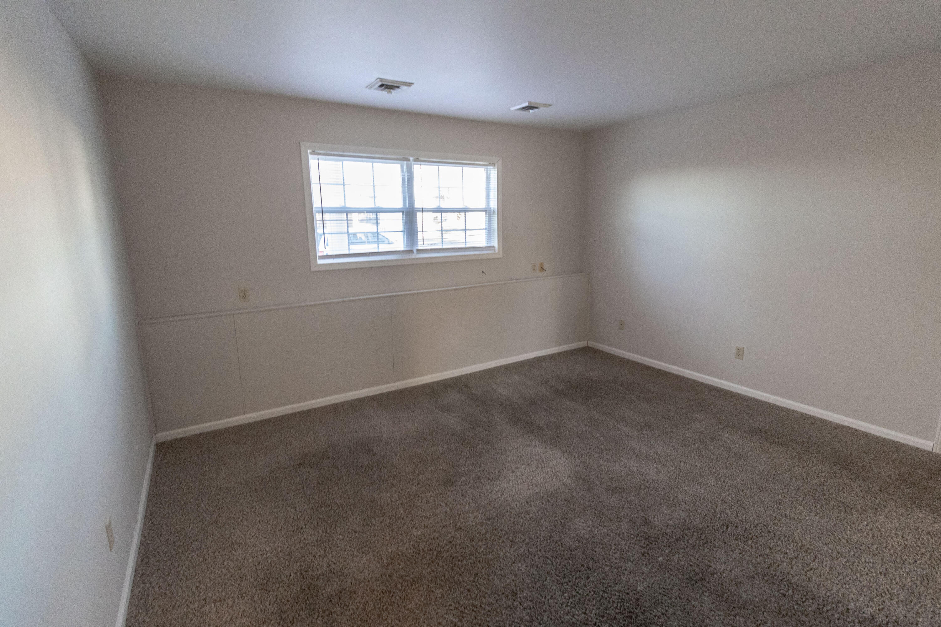 2916 Leeway Dr D Property Photo 7