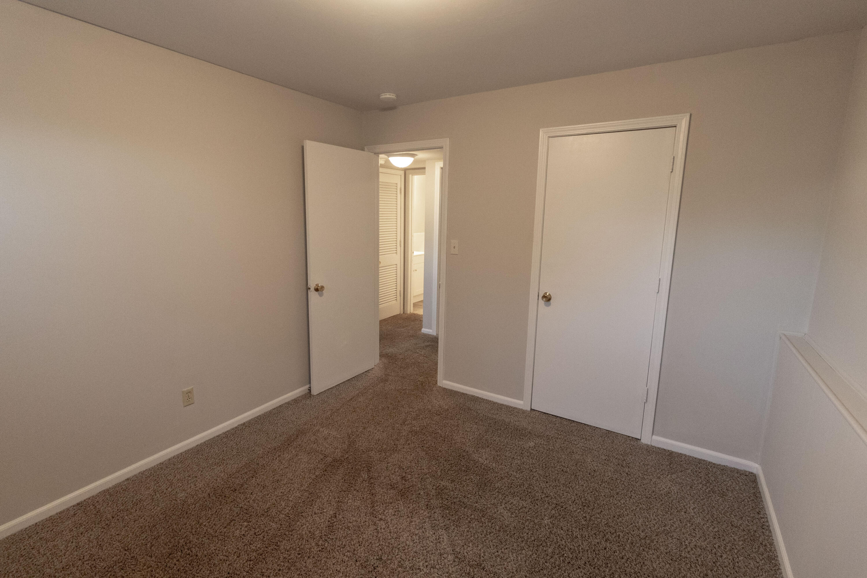 2916 Leeway Dr D Property Photo 17