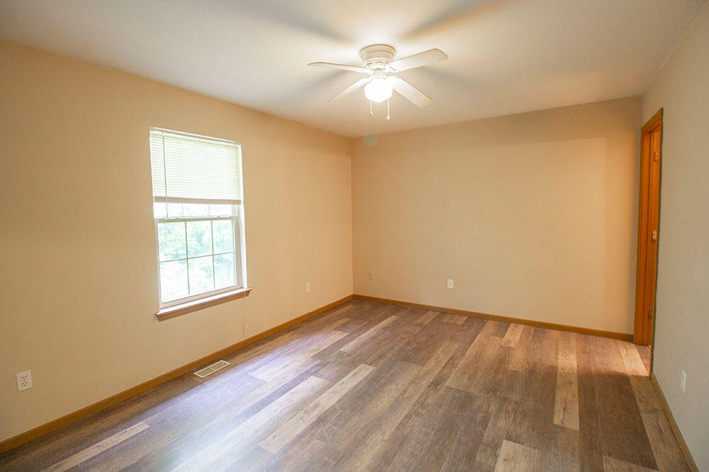 1503 Greensboro Dr Property Photo 10