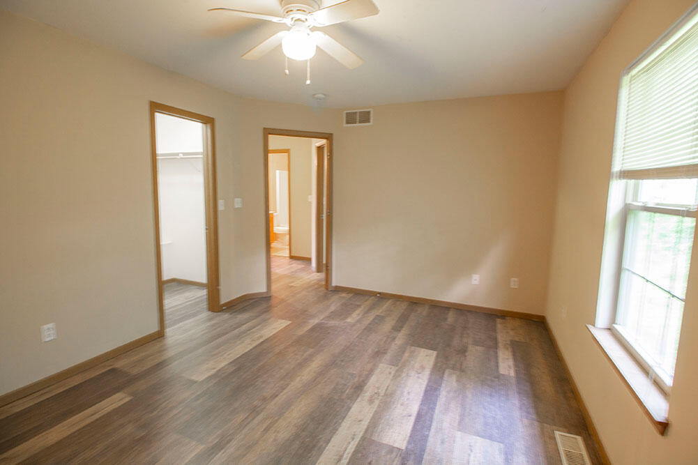 1503 Greensboro Dr Property Photo 13