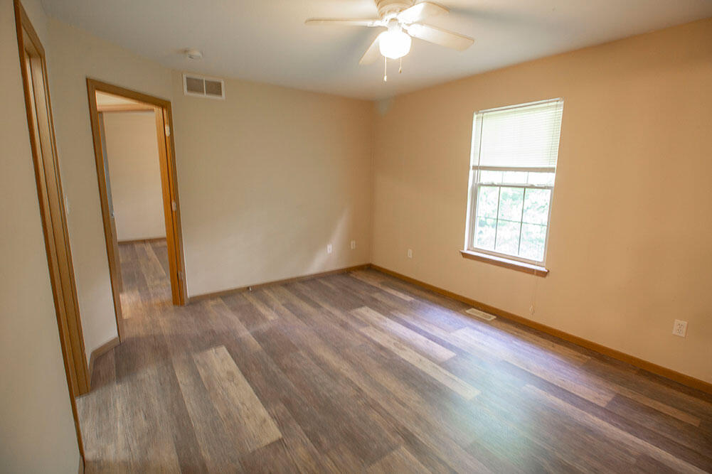 1503 Greensboro Dr Property Photo 14