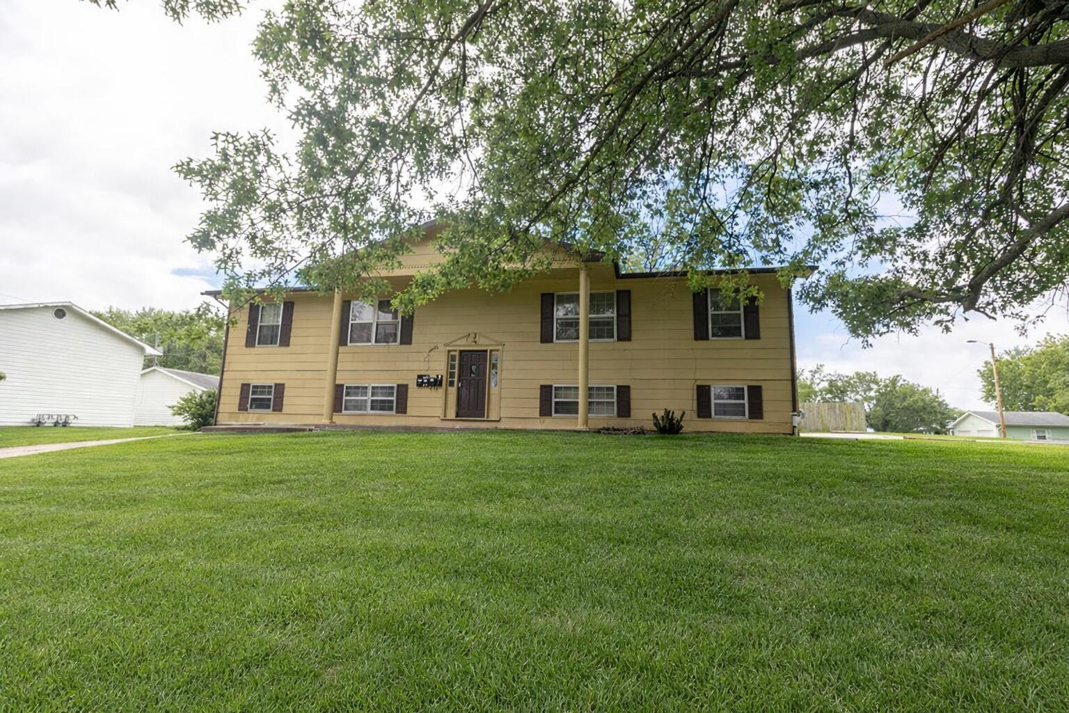 2904 LEEWAY DR D Property Photo 1