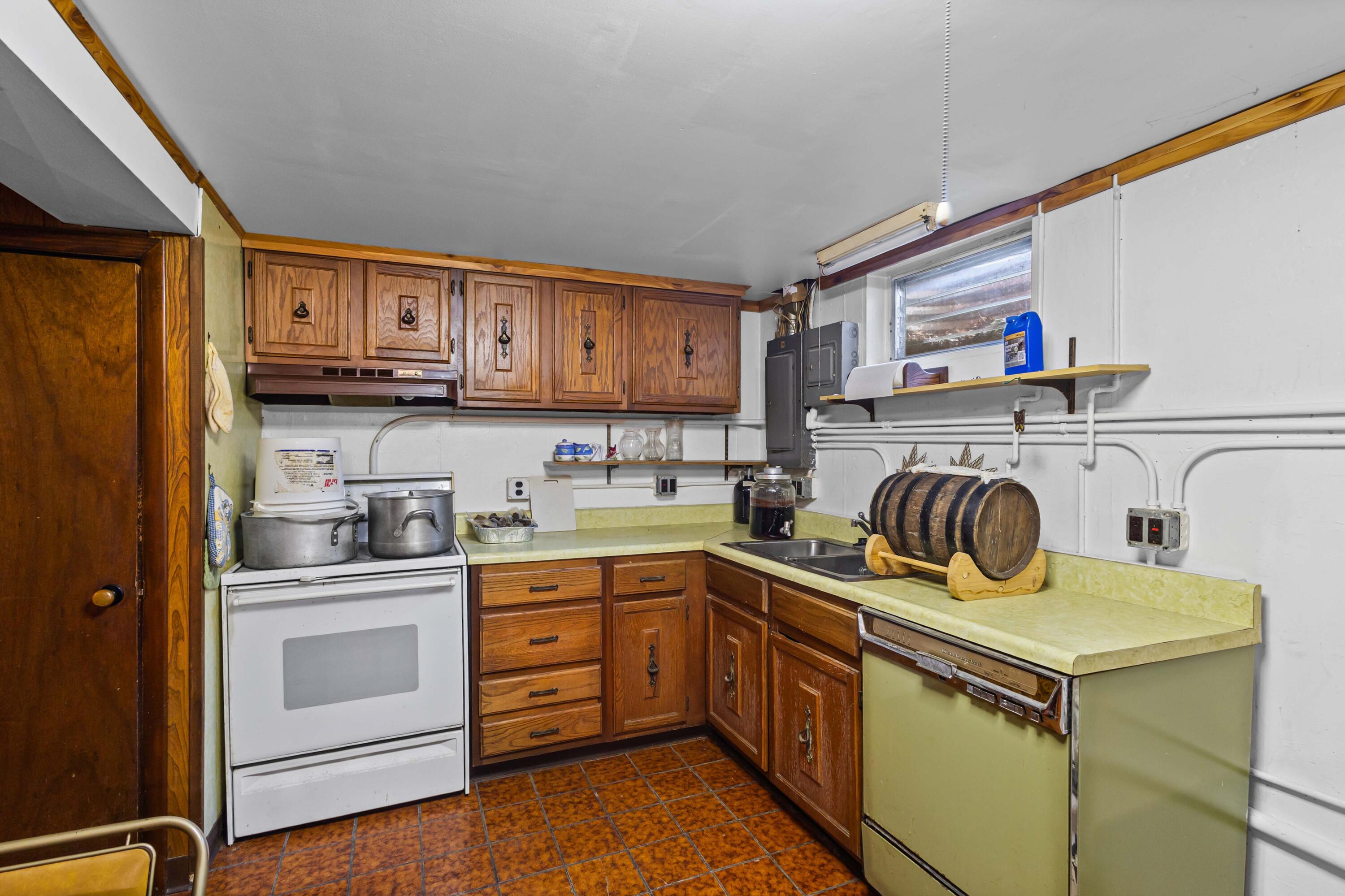 2901 Northland Dr Property Photo 27