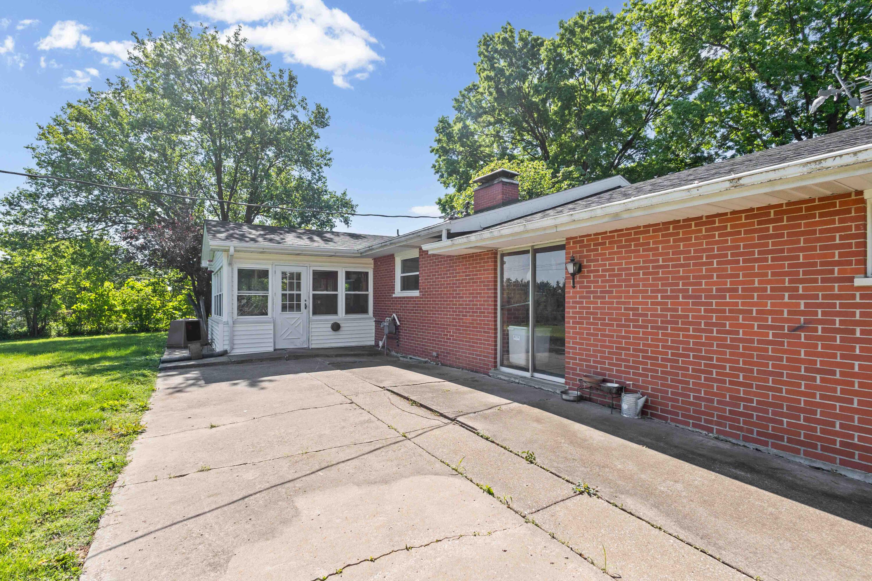 2901 Northland Dr Property Photo 34