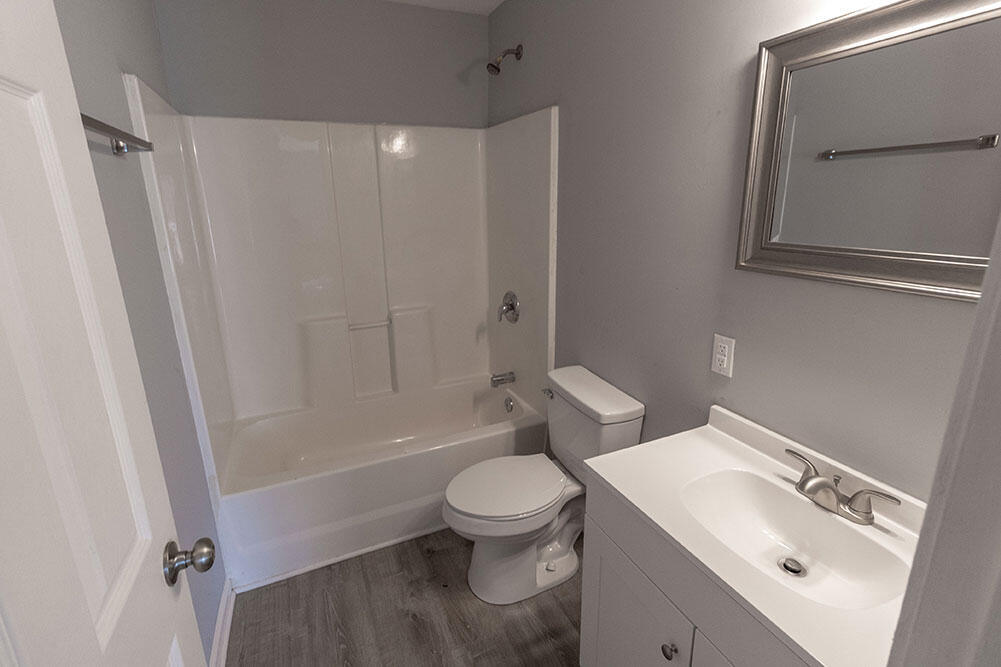 706 Demaret Dr A Property Photo 14