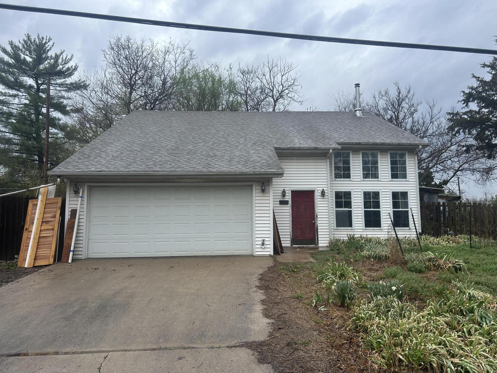 1515 Mills Dr Property Photo 1