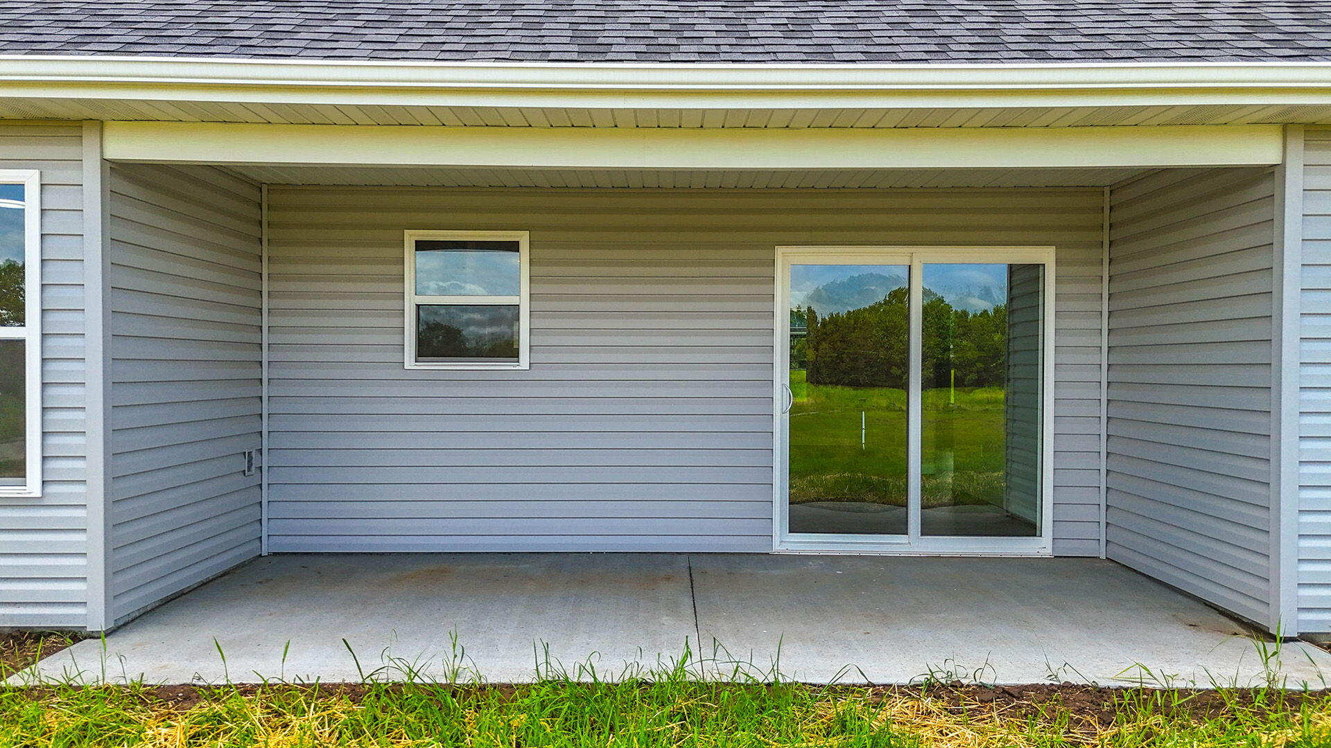 701 N Neo St Property Photo 35