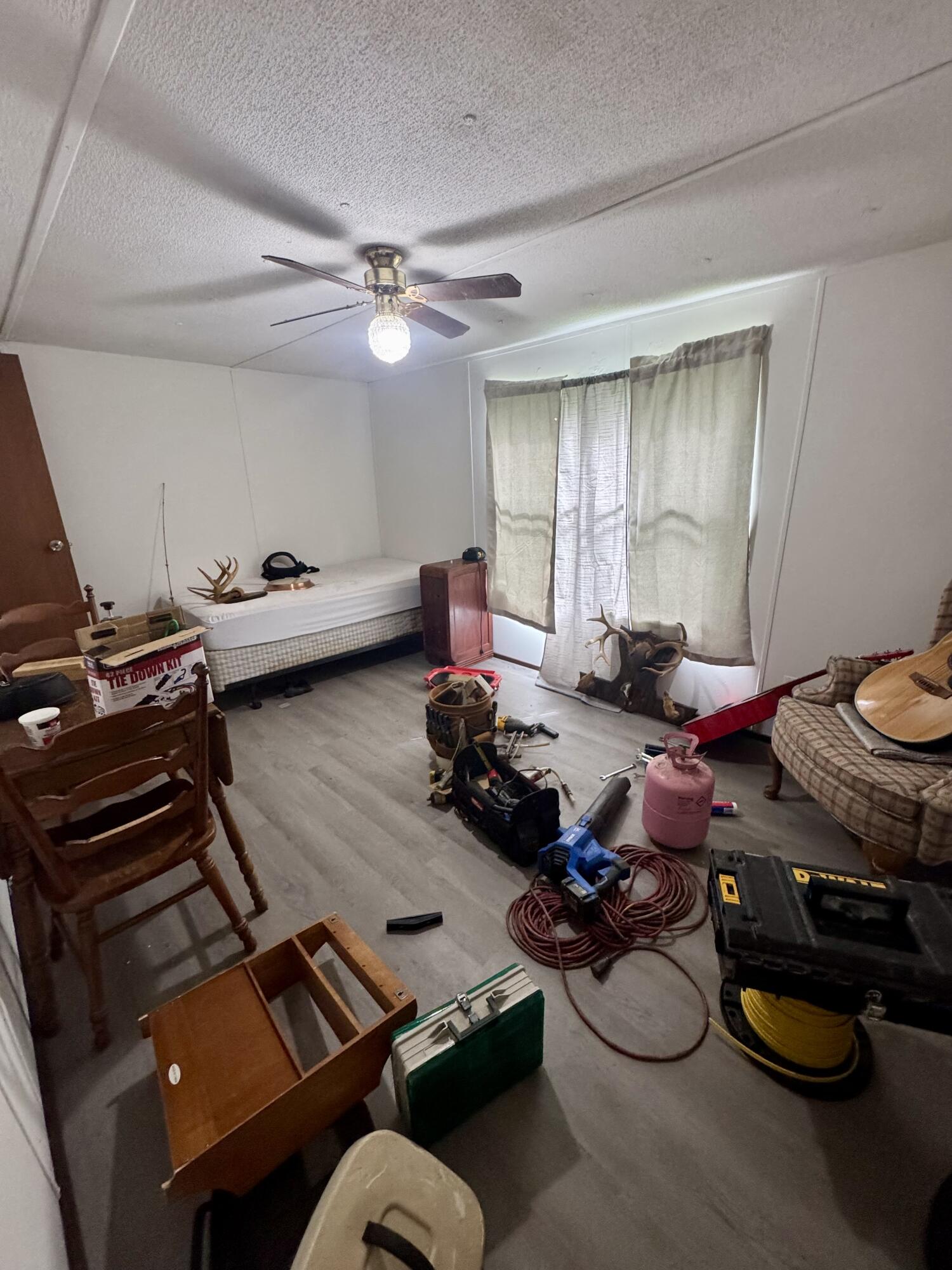 100 Burton St Property Photo 15