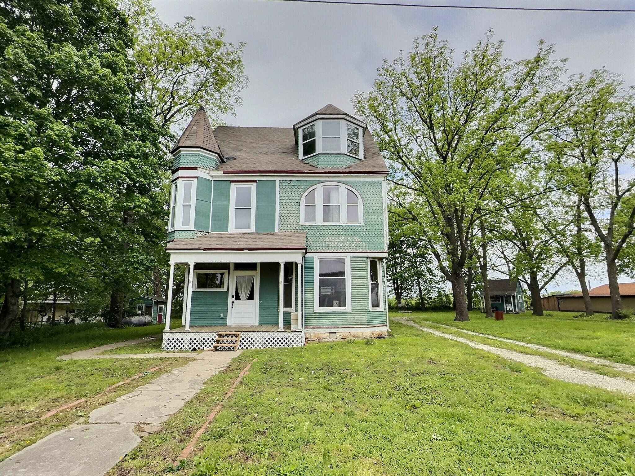 408 VASSAR ST
