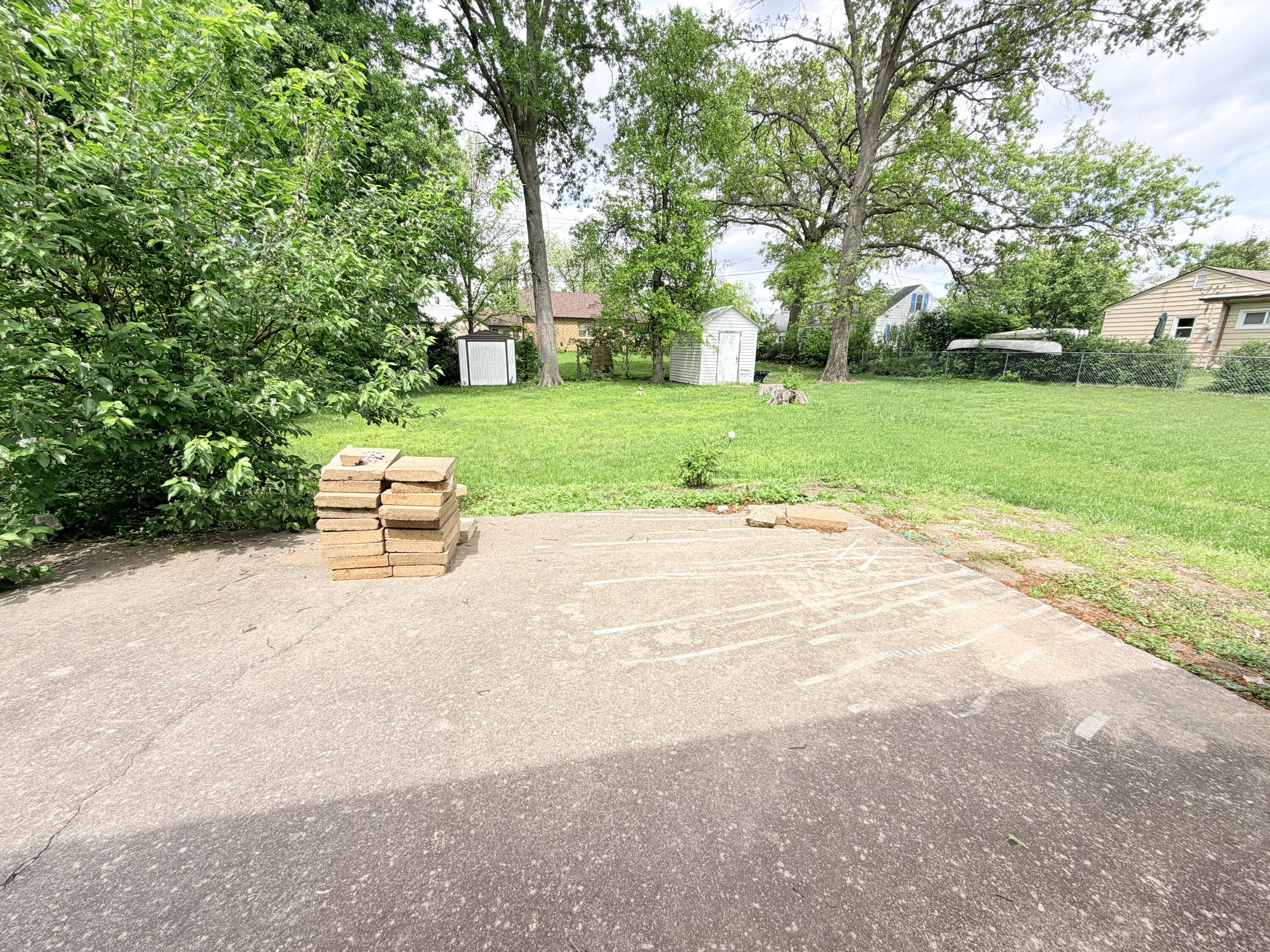 6 Elm Tree Terr Property Photo 20
