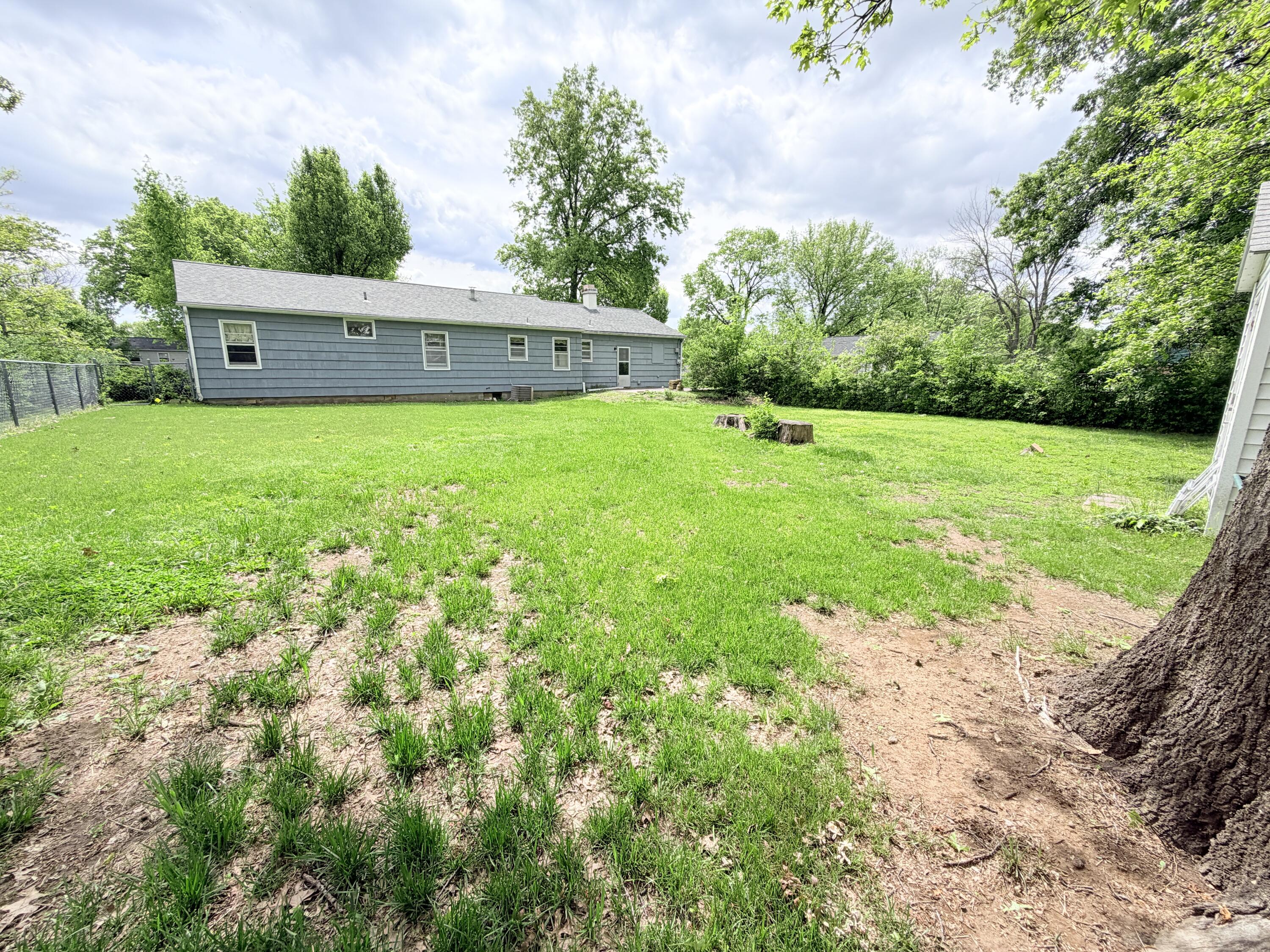 6 Elm Tree Terr Property Photo 21