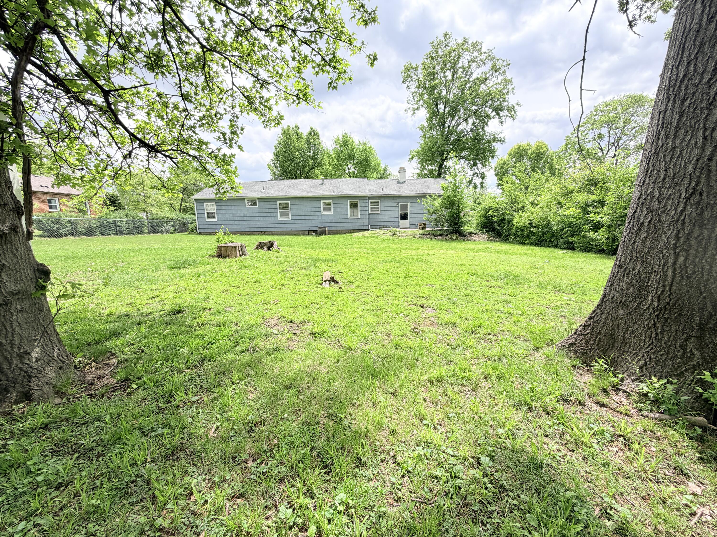 6 Elm Tree Terr Property Photo 24