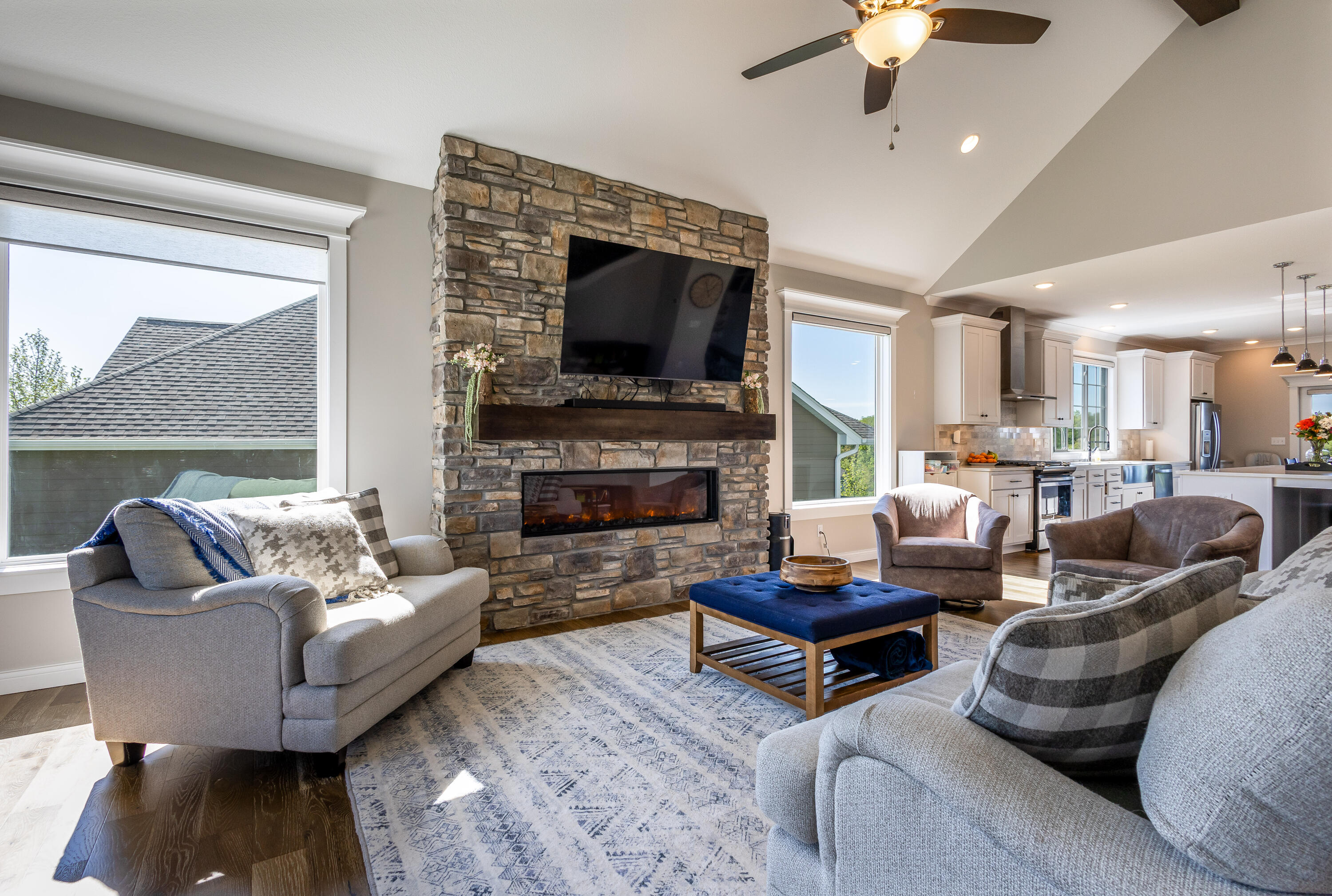 4726 Stone Mountain Pky Property Photo 8