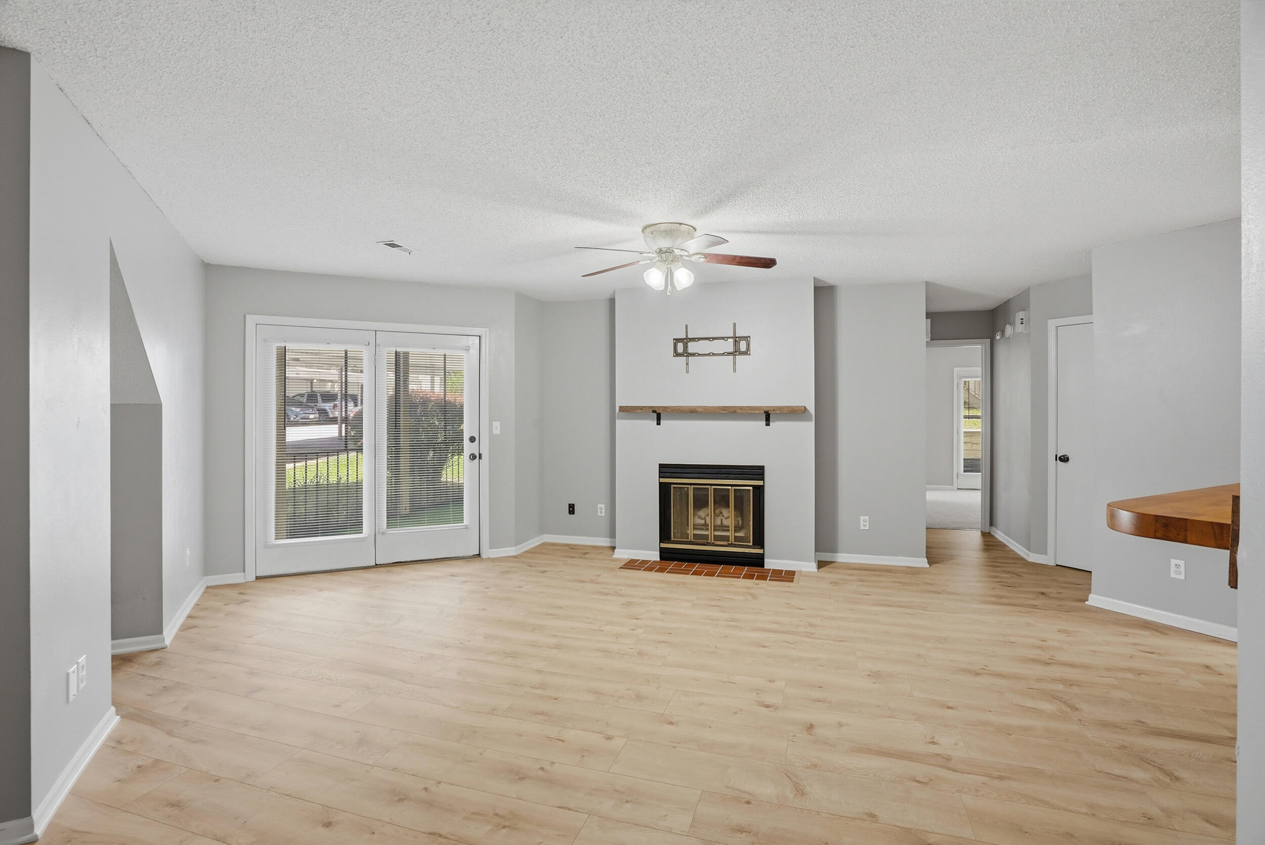 2201 Park Deville Pl Property Photo 6