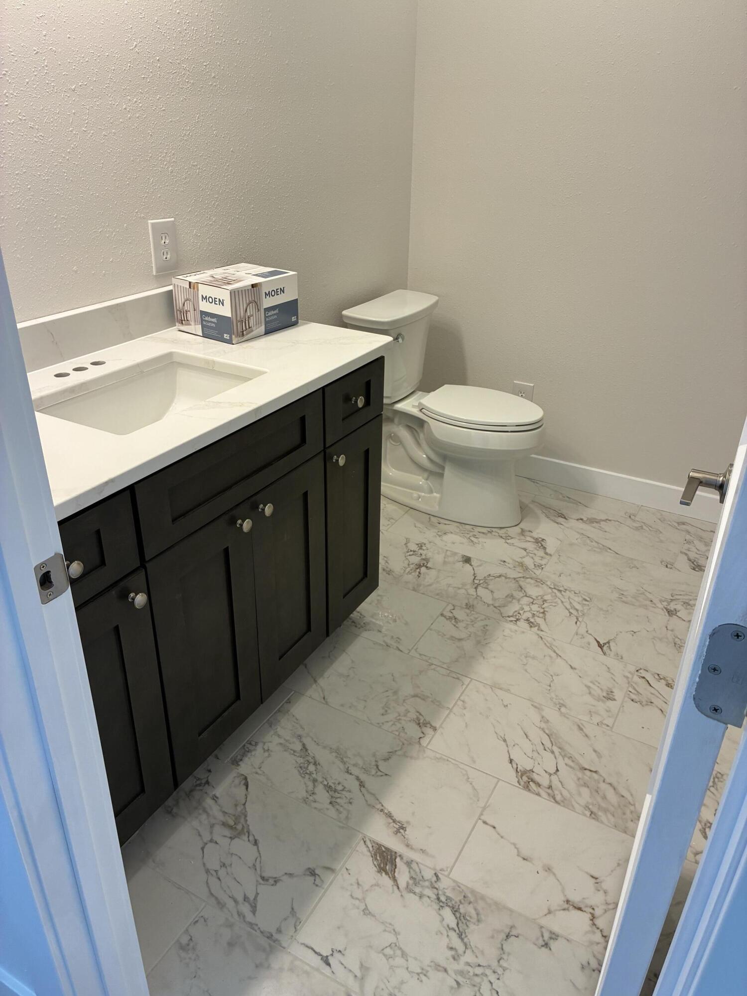 2437 Kirk Dr Property Photo 45
