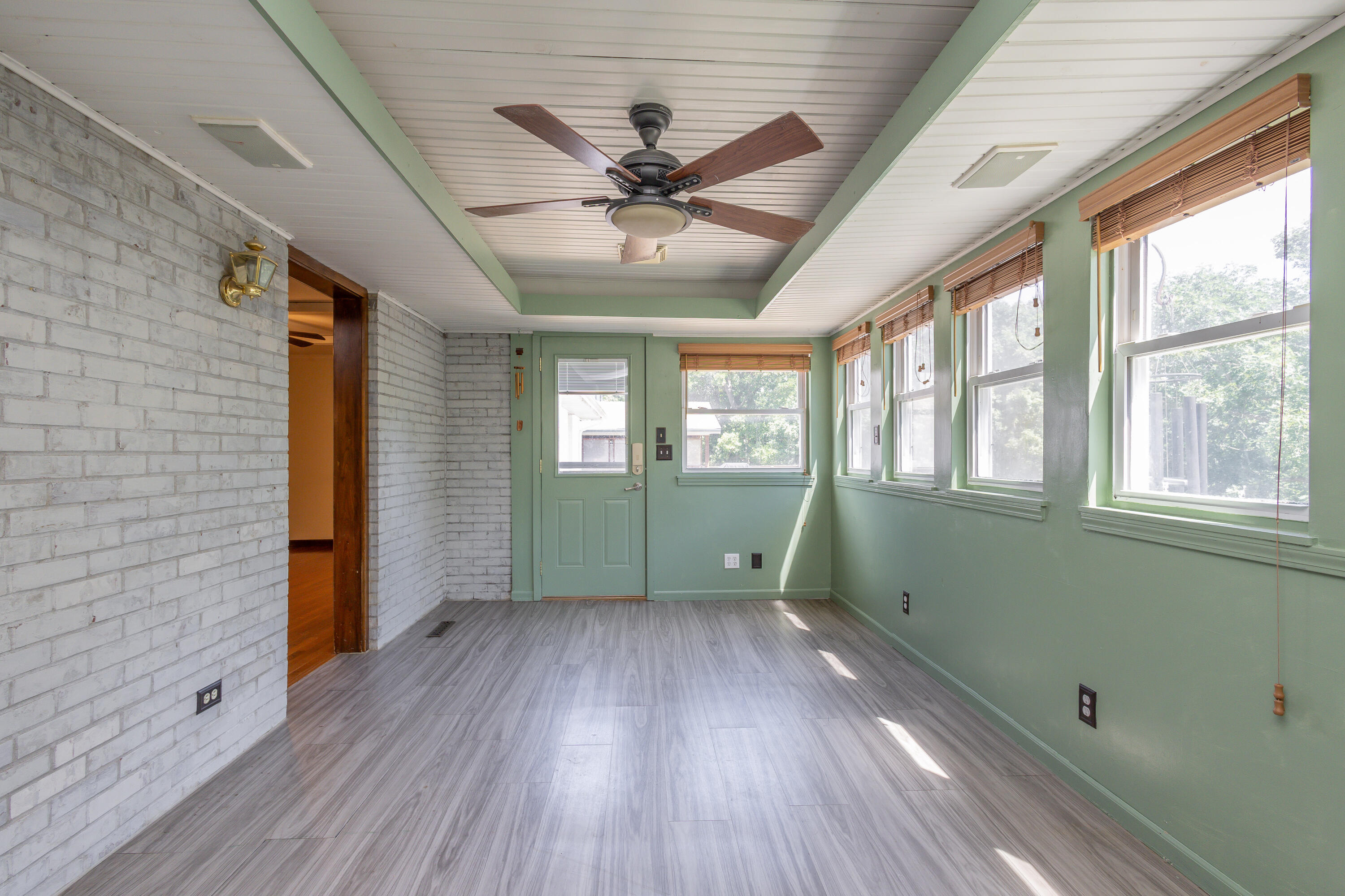 1443 Satinwood Dr Property Photo 12
