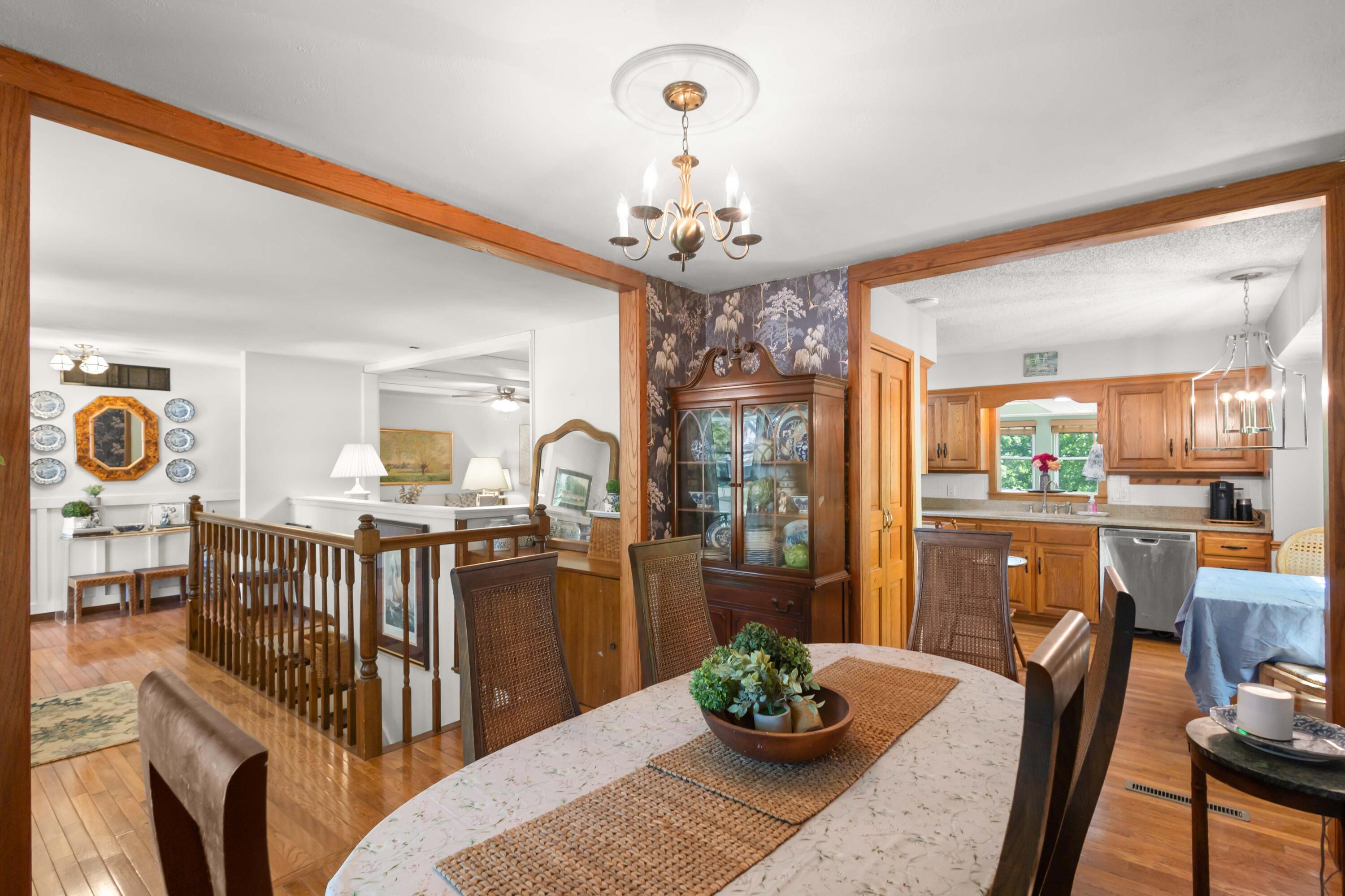 1443 Satinwood Dr Property Photo 17