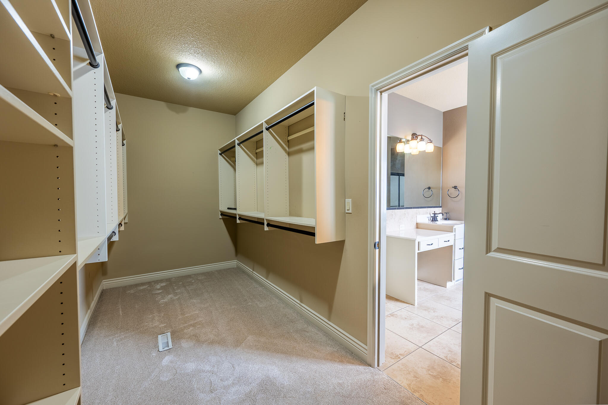 3502 Longfords Mill Dr Property Photo 16