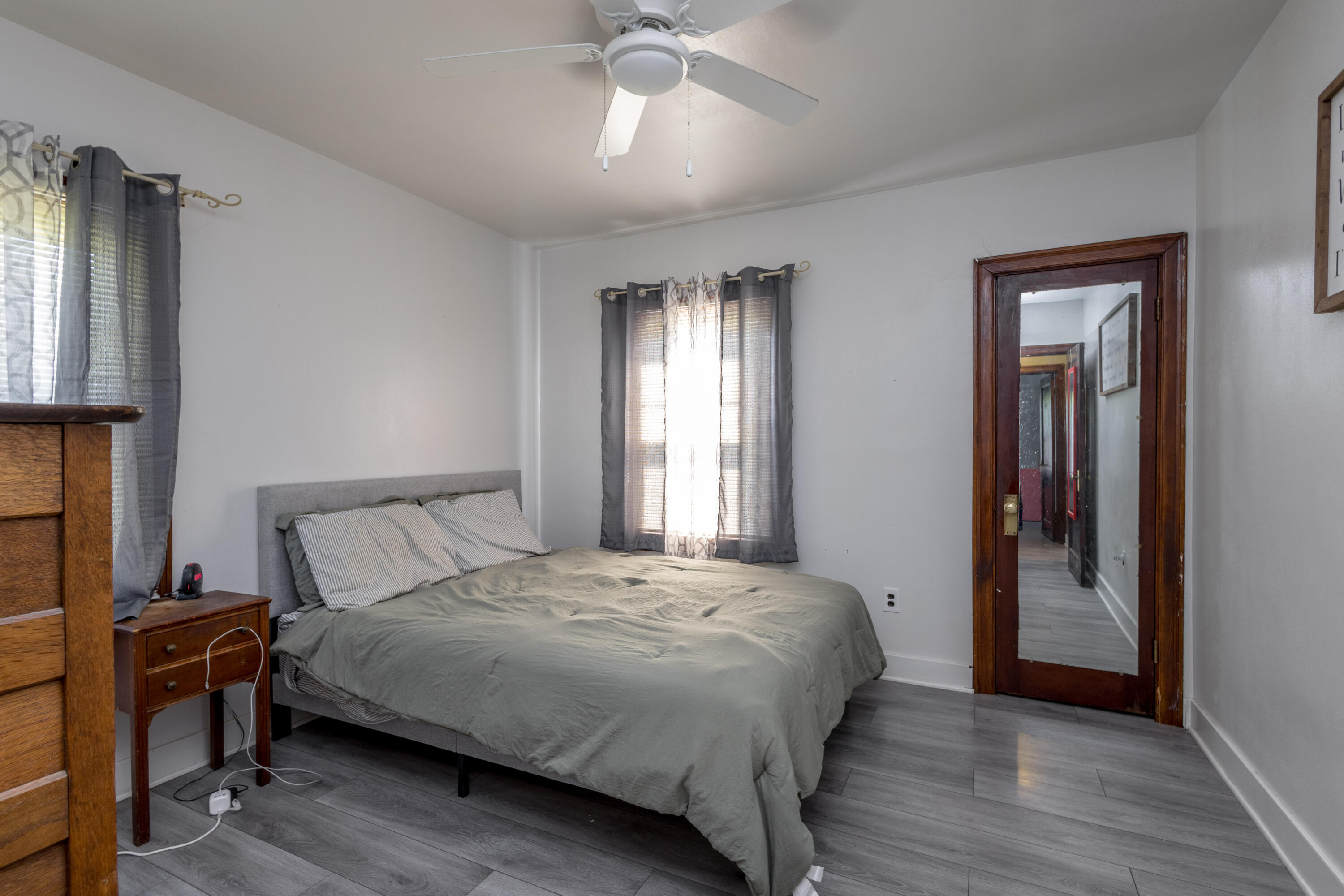 1321 N Olive St Property Photo 14