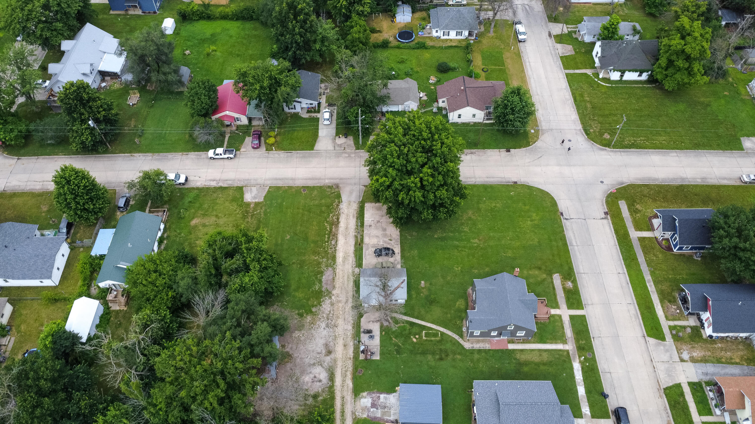 1321 N Olive St Property Photo 31