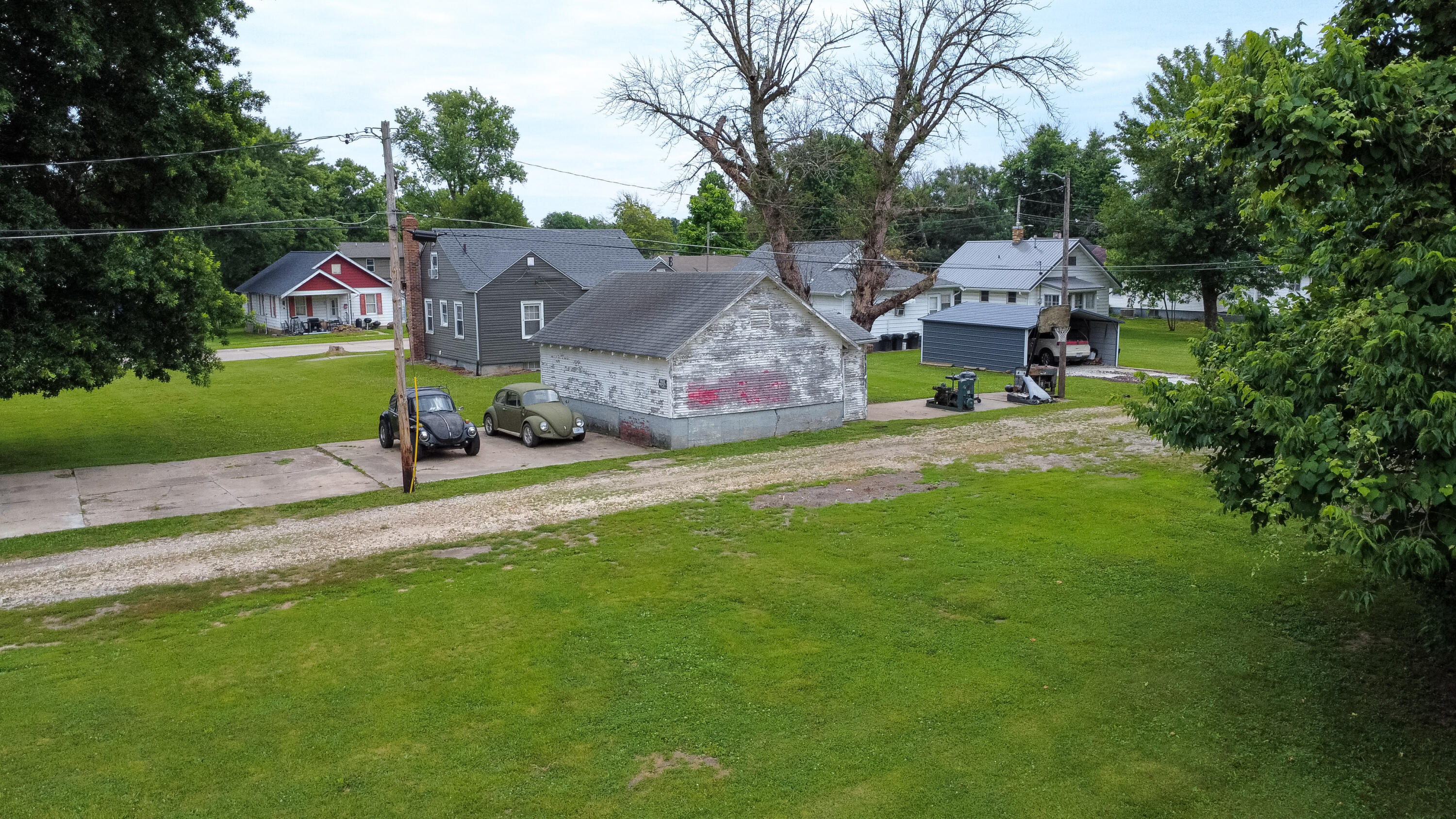 1321 N Olive St Property Photo 32