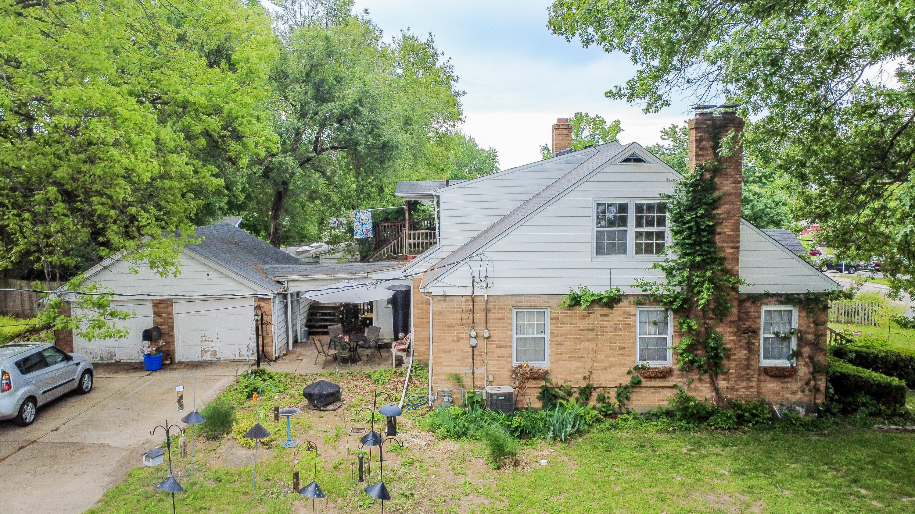 308 W Blvd N Property Photo 57