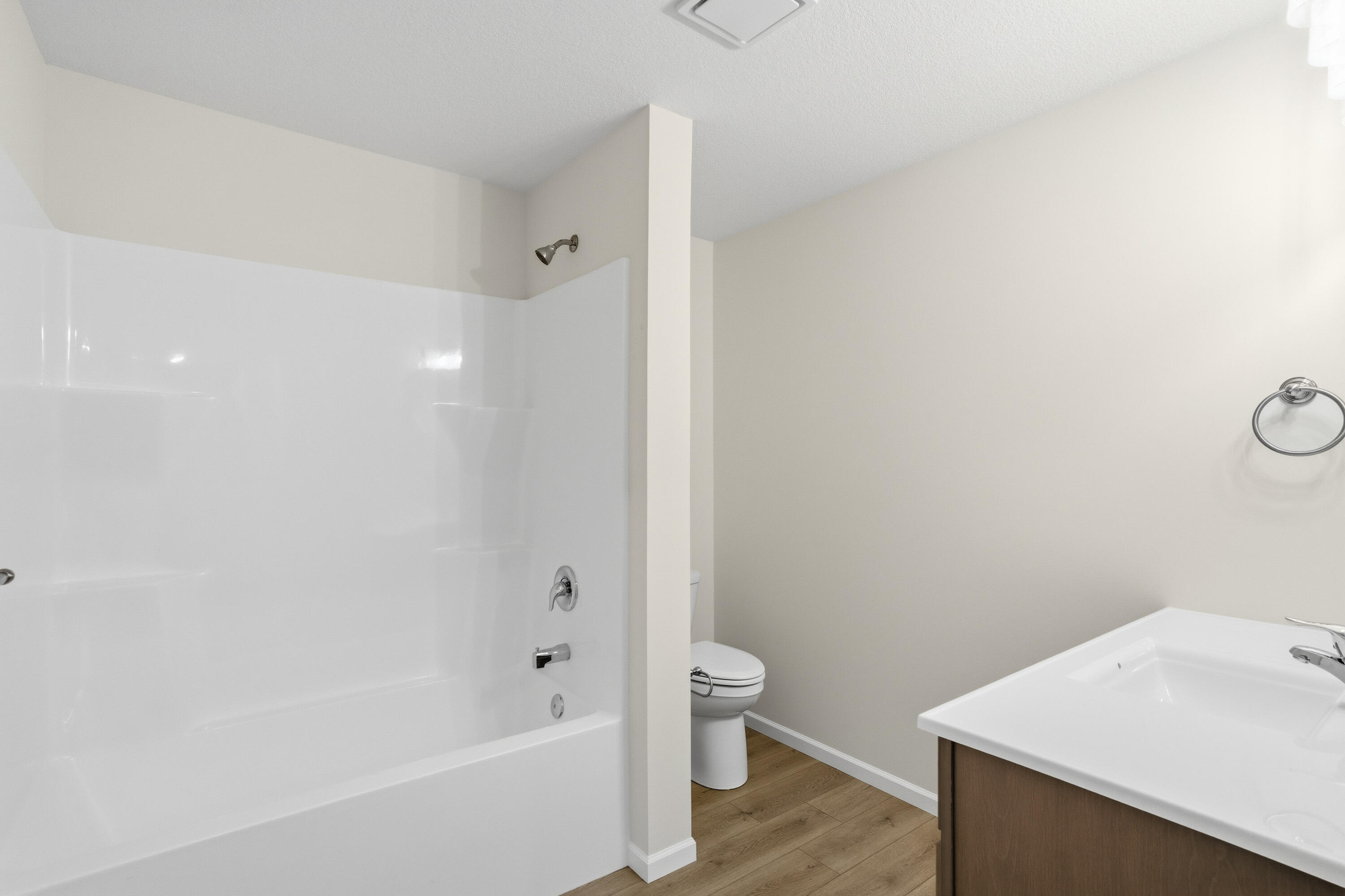 5205 Silver Mill Dr Property Photo 14