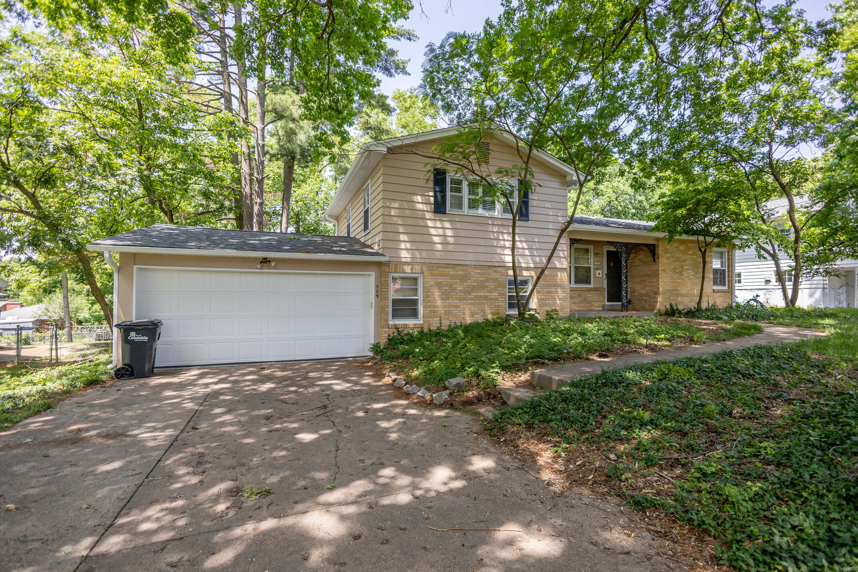 309 Westridge Dr Property Photo 1