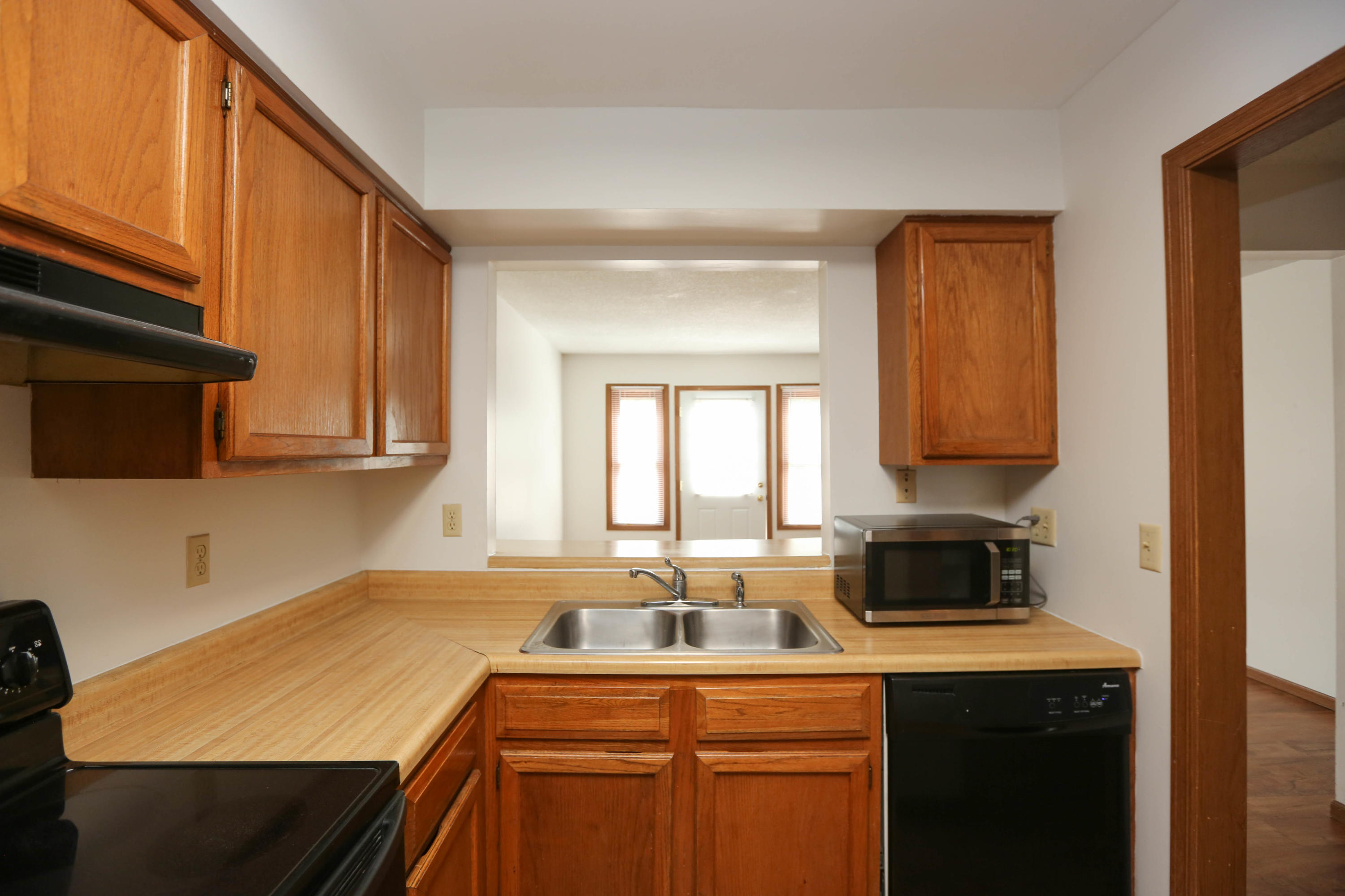 311 Foxfire Dr Property Photo 4