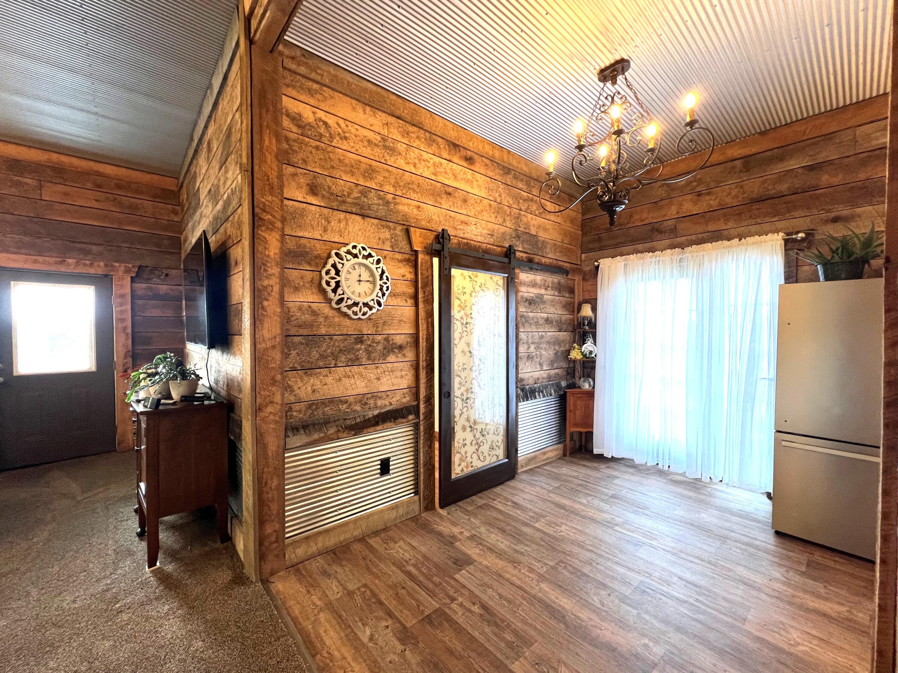 13985 N Property Photo 10