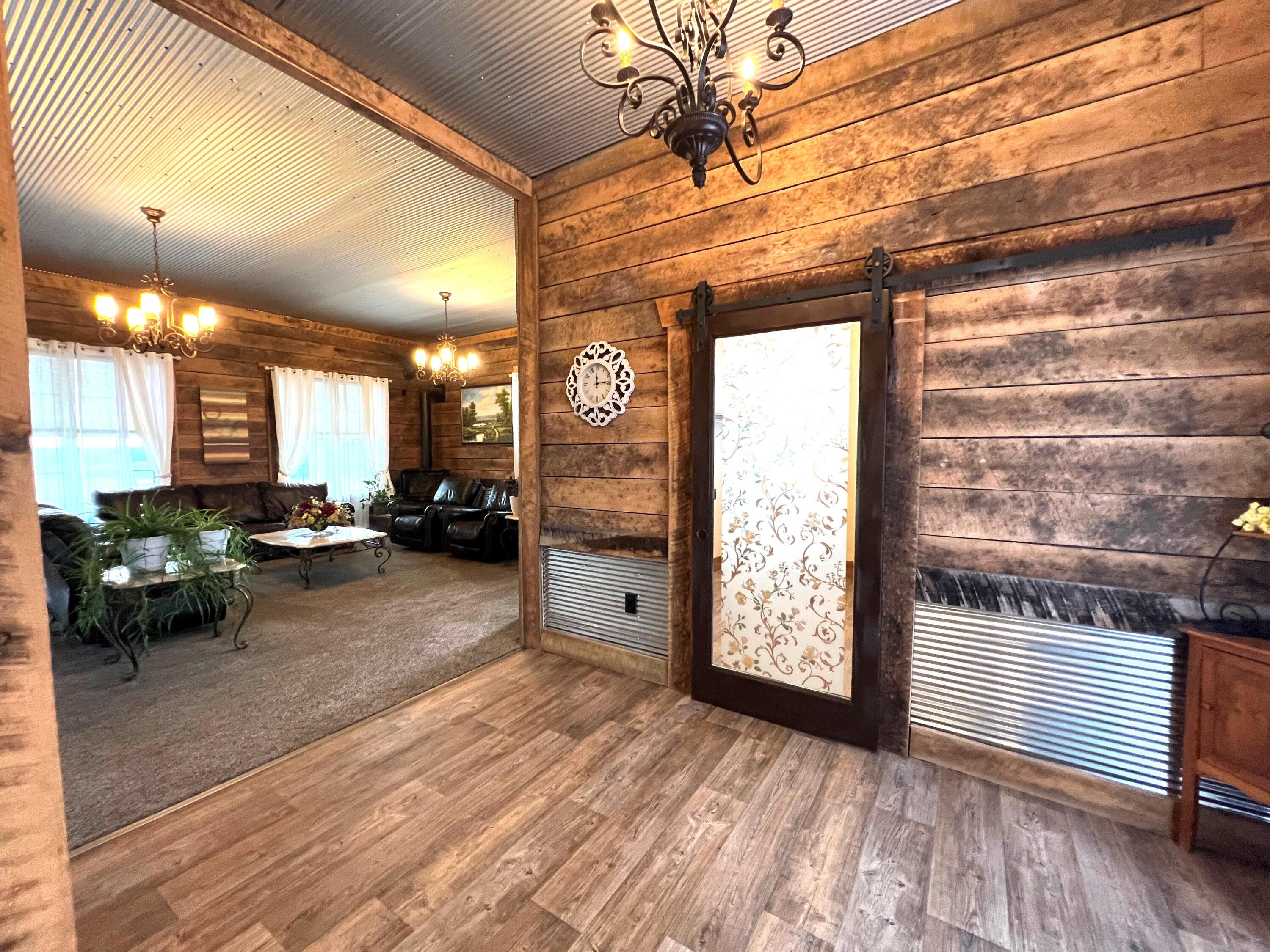 13985 N Property Photo 11
