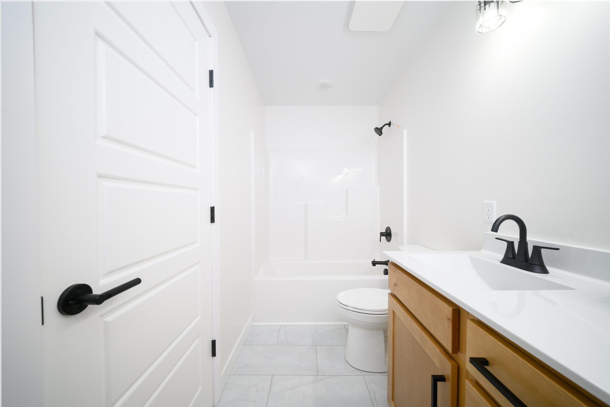 104 Love St Property Photo 8