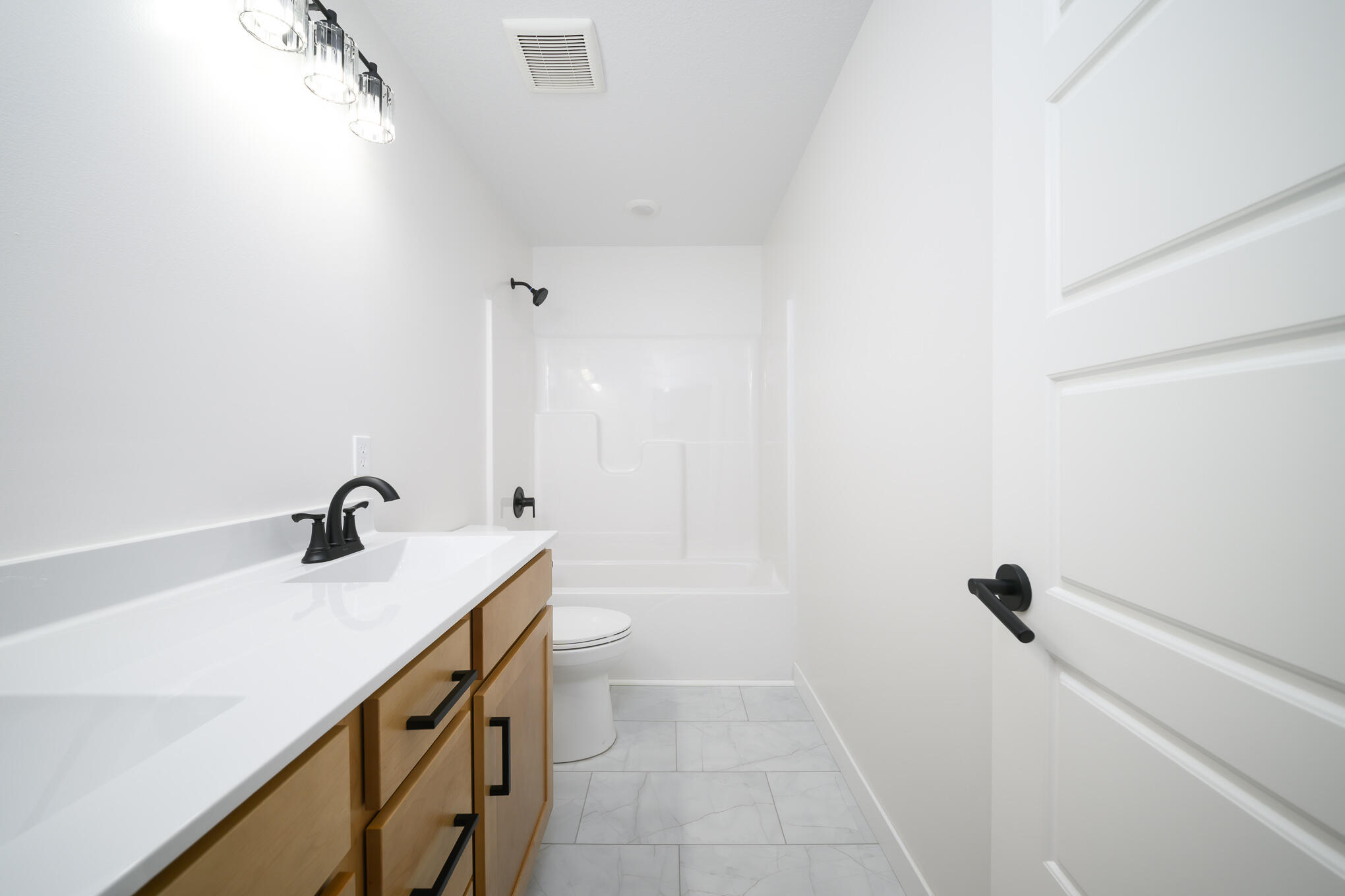 104 Love St Property Photo 11