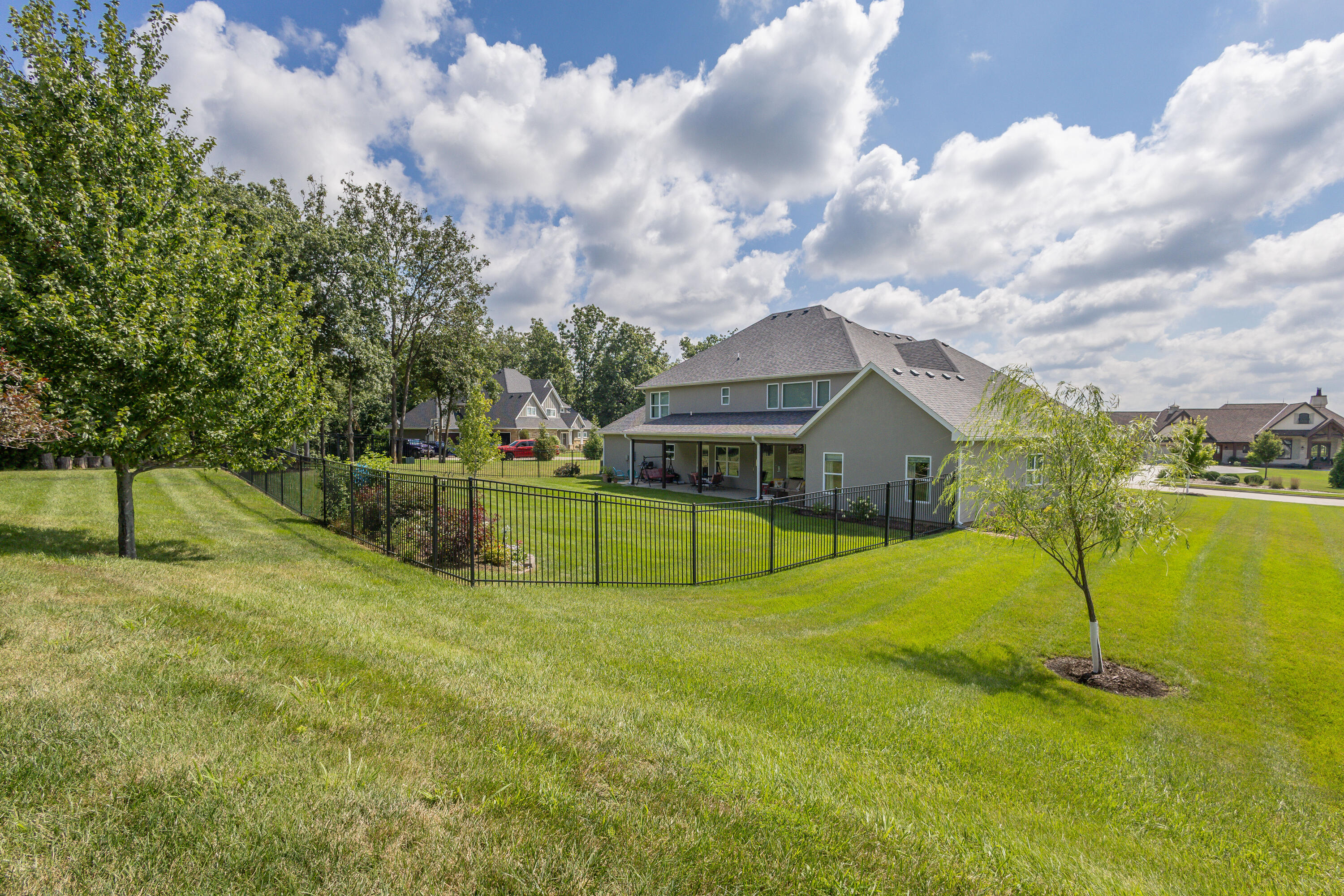 5602 N Lightpost Ct Property Photo 6