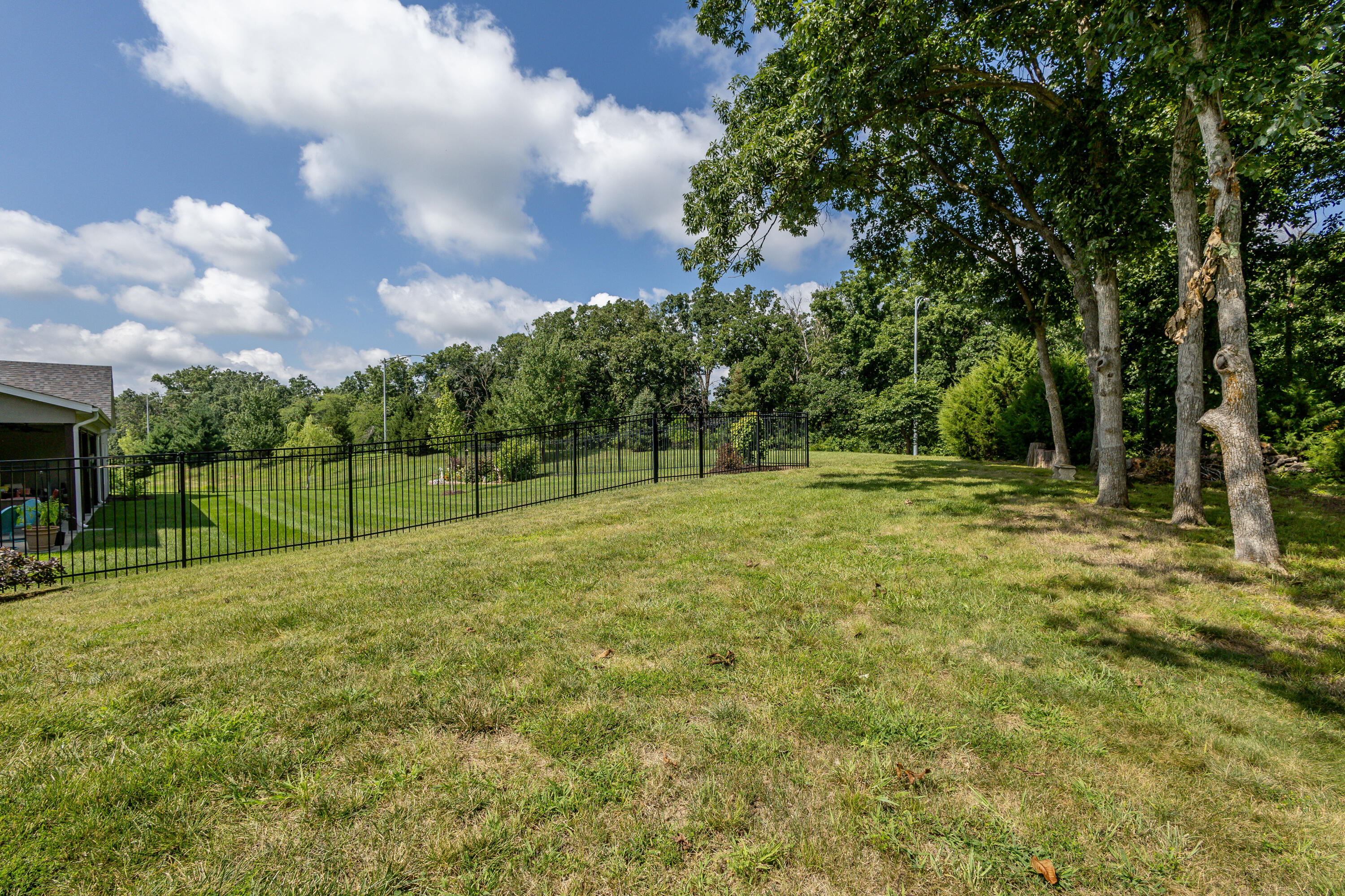 5602 N Lightpost Ct Property Photo 10