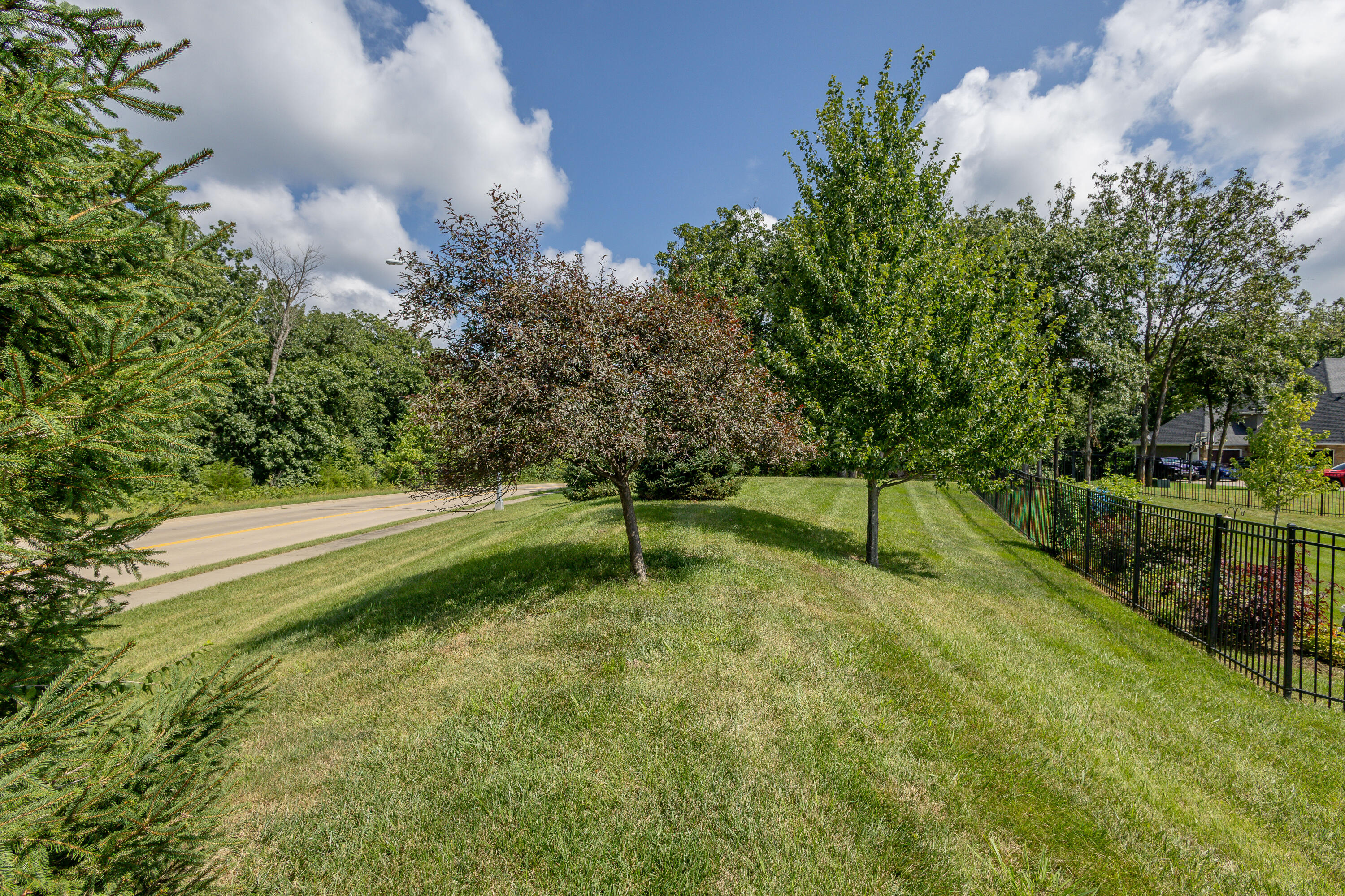 5602 N Lightpost Ct Property Photo 12