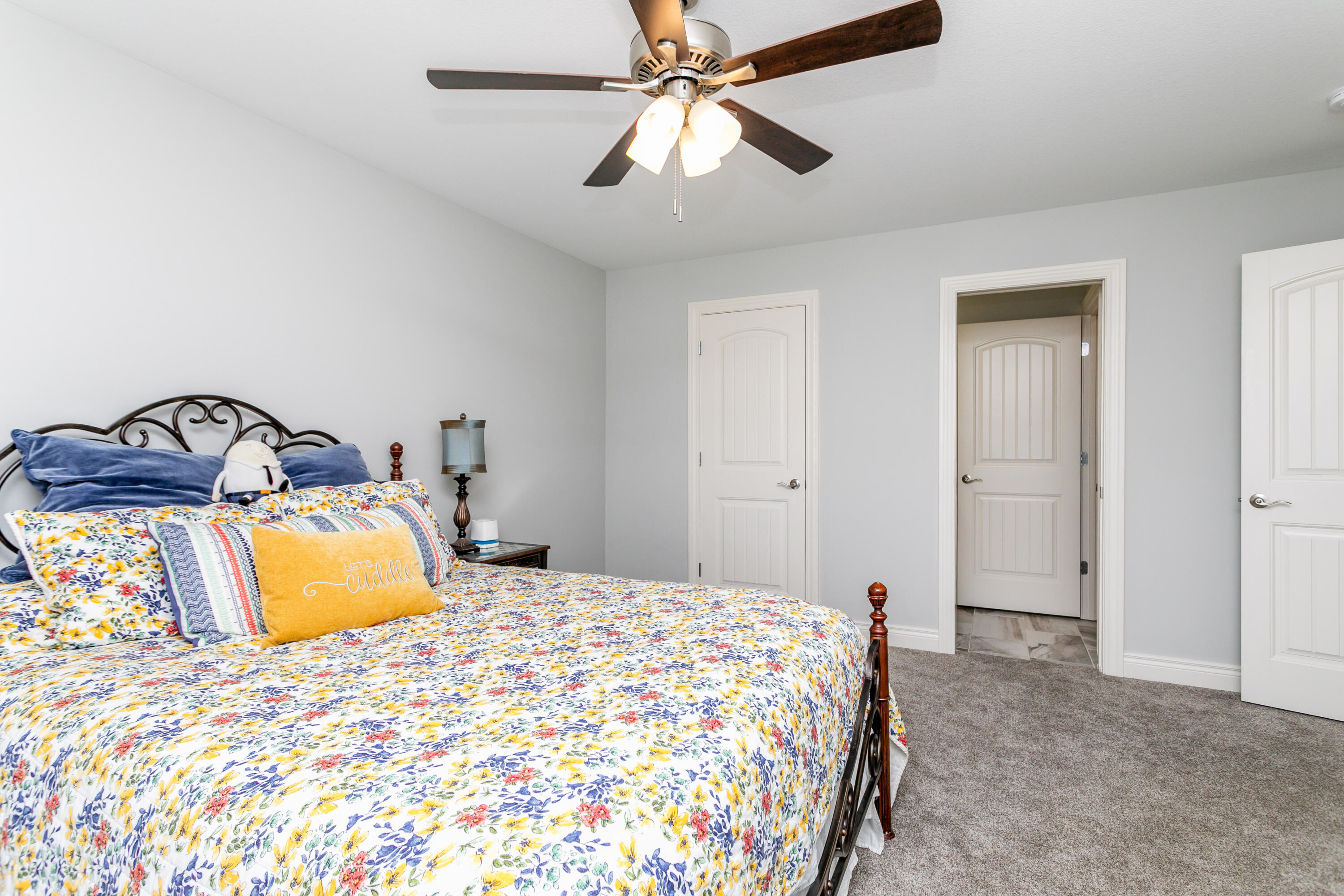 5602 N Lightpost Ct Property Photo 56