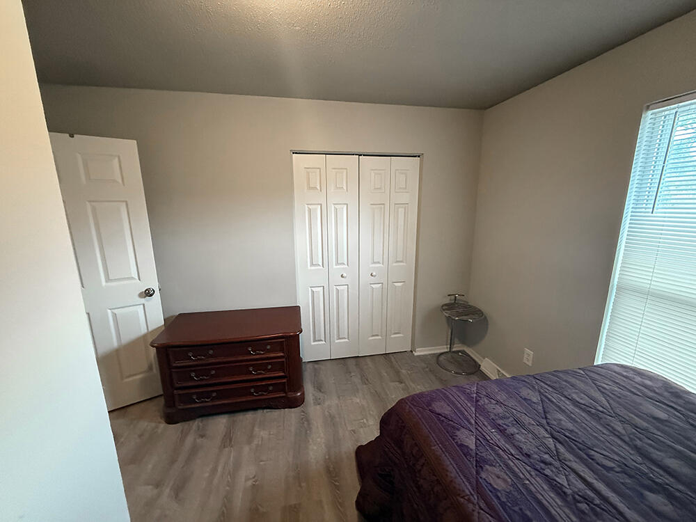 212 Wheaton Ct Property Photo 13