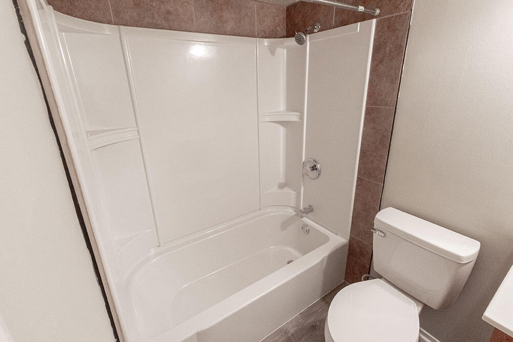 212 Wheaton Ct Property Photo 15